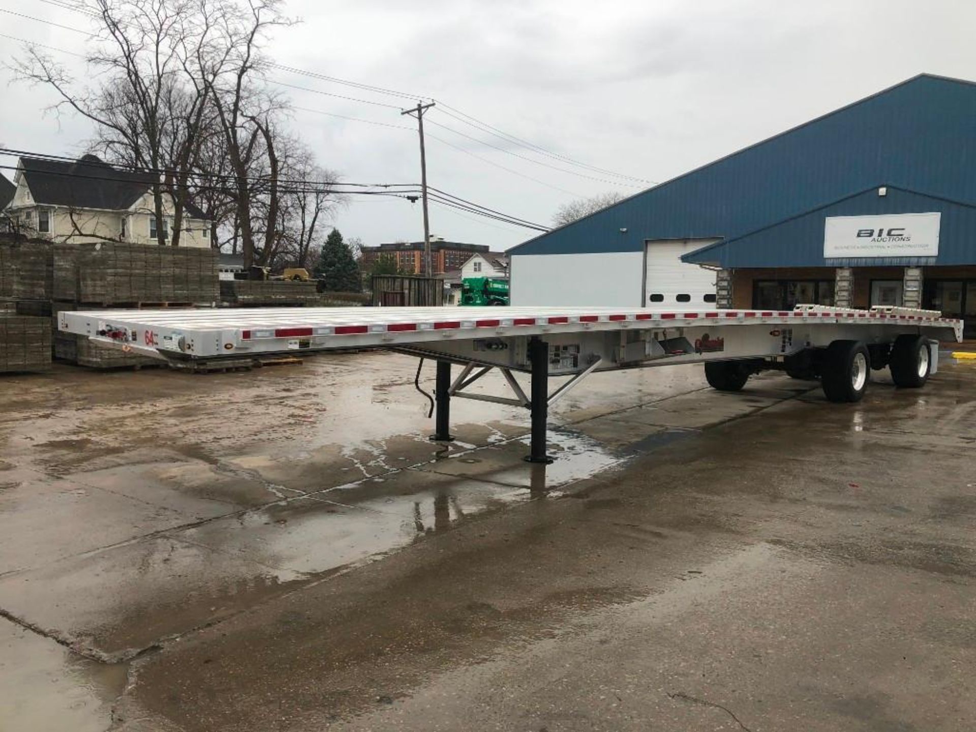 (1) 2018 WILSON Flatbed 53' X 102" Bed, Model AF-1080 SS, VIN #4WW5532A4J6625996 with Ramps,