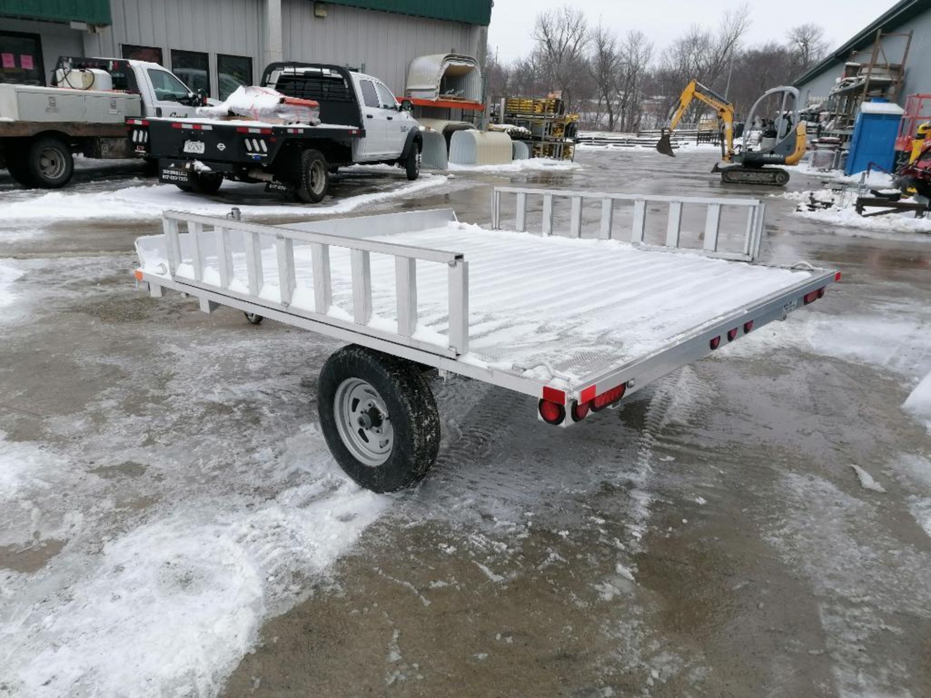 (1) 2013 Aluma A888 Aluminum Utility Trailer, VIN #1YGAT081XDB086888. Located in Ottumwa, IA. - Image 7 of 7