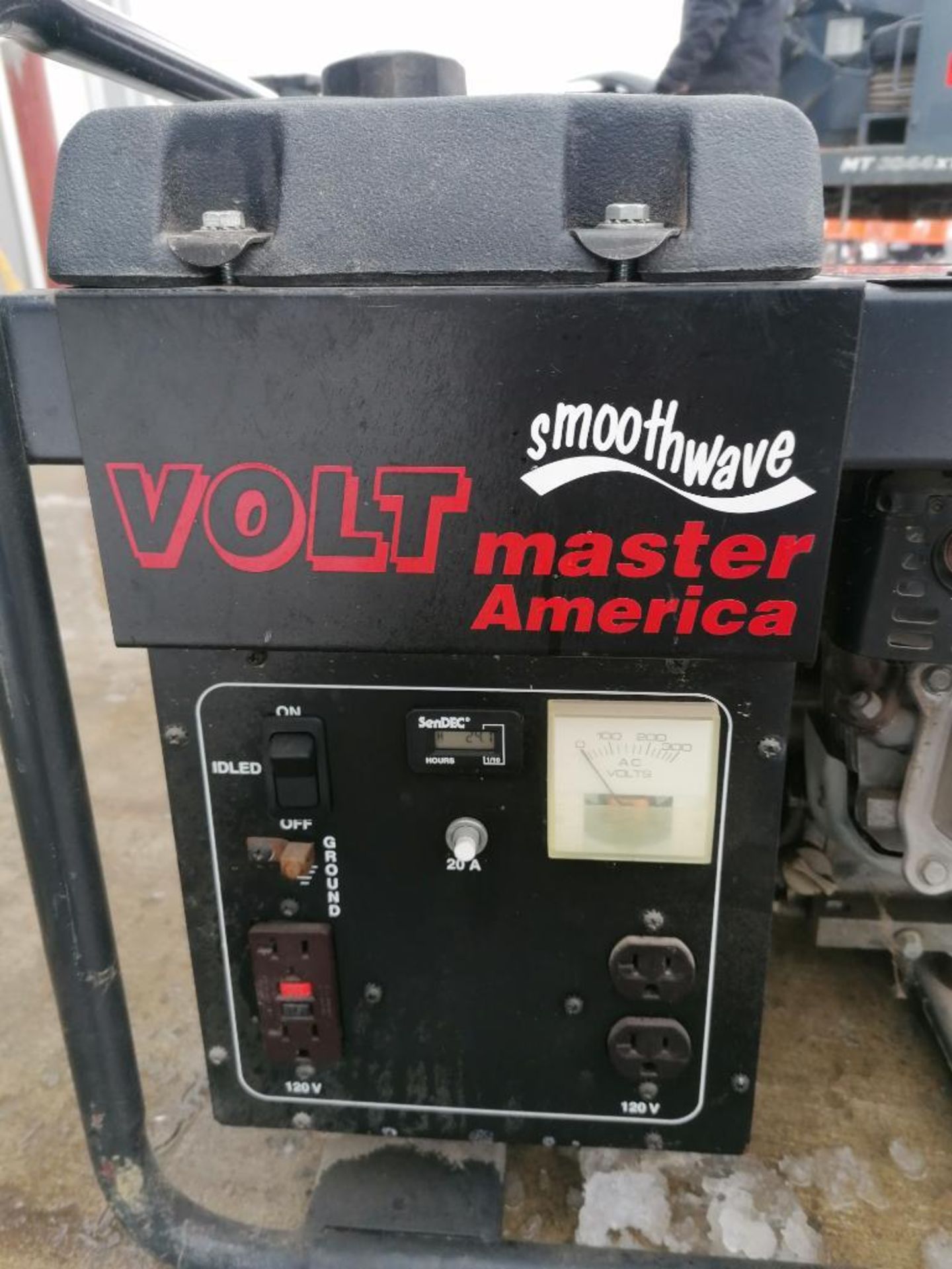 (1) Smoothwave Master America 3000 Long Run Generator with Honda GX160 5.5 Liter Motor, 24.1 - Image 4 of 6