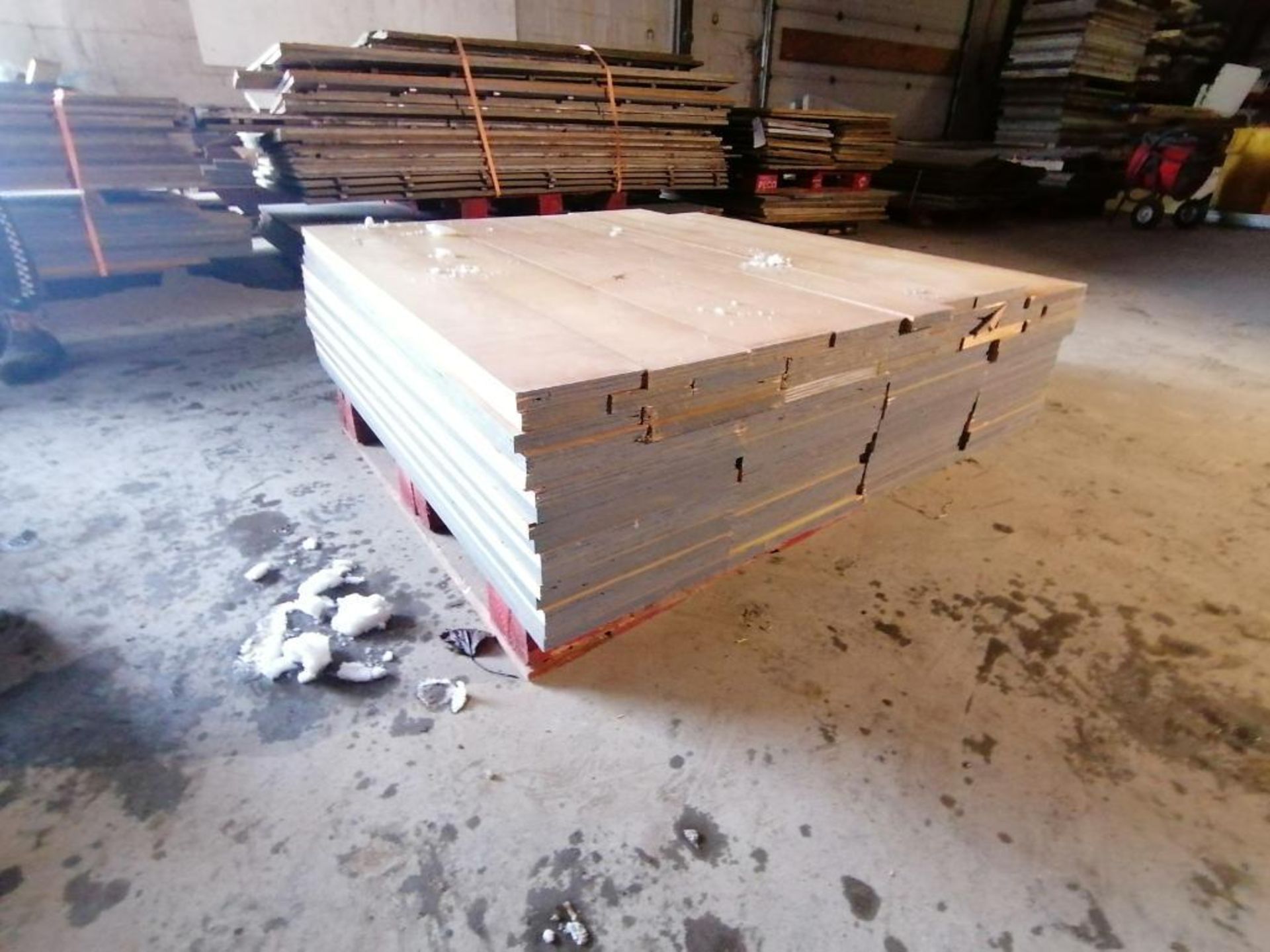 (48) 1' x 4' & (26) Miscellaneous Sizes 4' Fillers NEW Gates Plywood Forms. Located in Ottumwa, IA. - Bild 4 aus 5