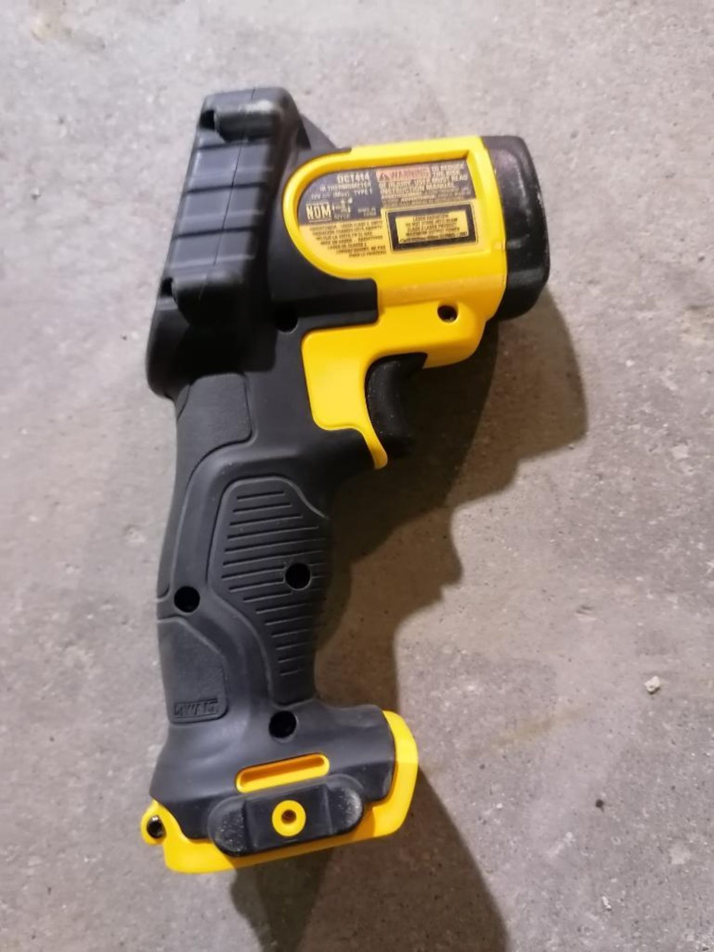 (1) NEW DeWalt DCT414, 12V IR Thermometer, with 12V Battery & DCB100 Battery Charger. Located in - Image 4 of 10