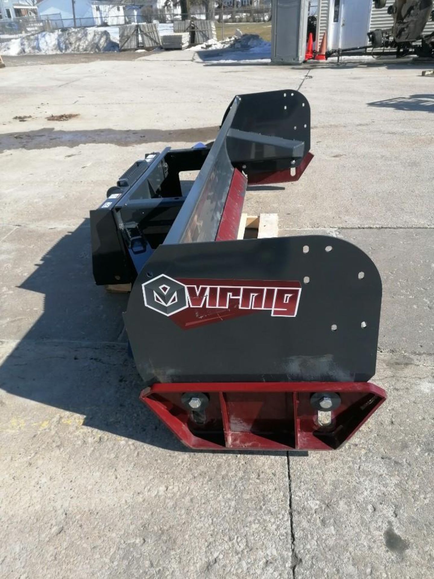 (1) VIRNIG 120" Heavy Duty Steel Edge Snow Pusher Attachment, Serial #165988. Located in Mt. - Image 5 of 15