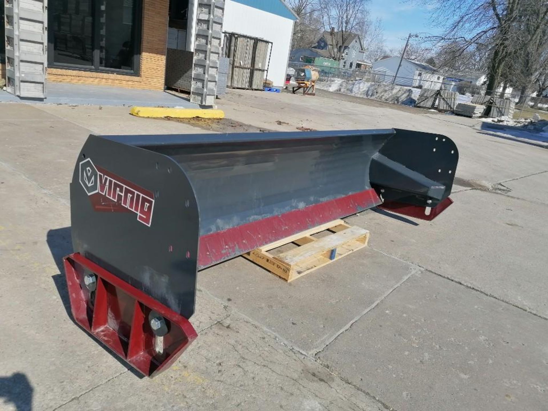 (1) VIRNIG 120" Heavy Duty Steel Edge Snow Pusher Attachment, Serial #165988. Located in Mt. - Image 4 of 15