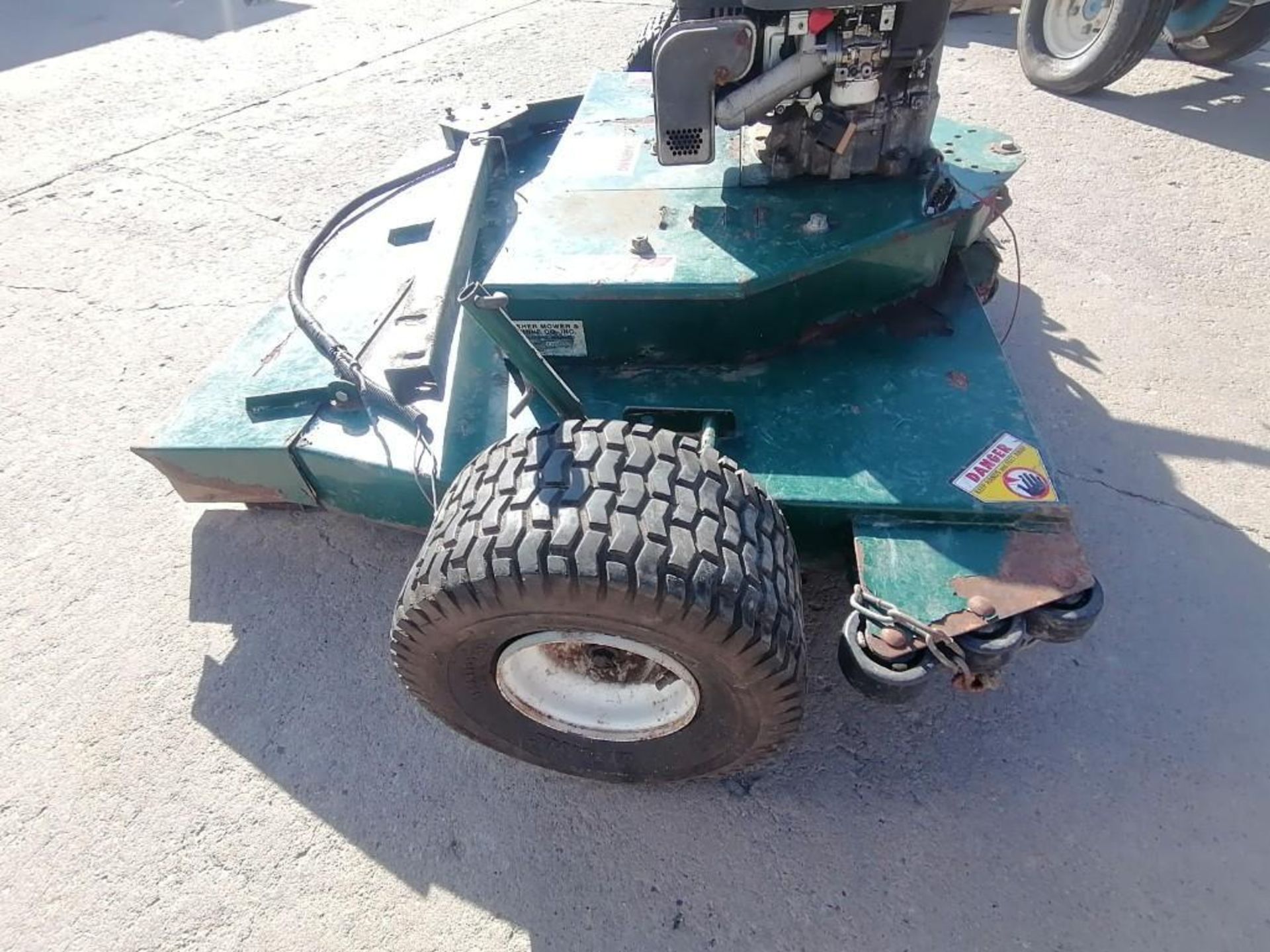 (1) 44" RanchKing Mower with 10.5 Tecumseh Engine. Located in Mt. Pleasant, IA. - Image 8 of 11