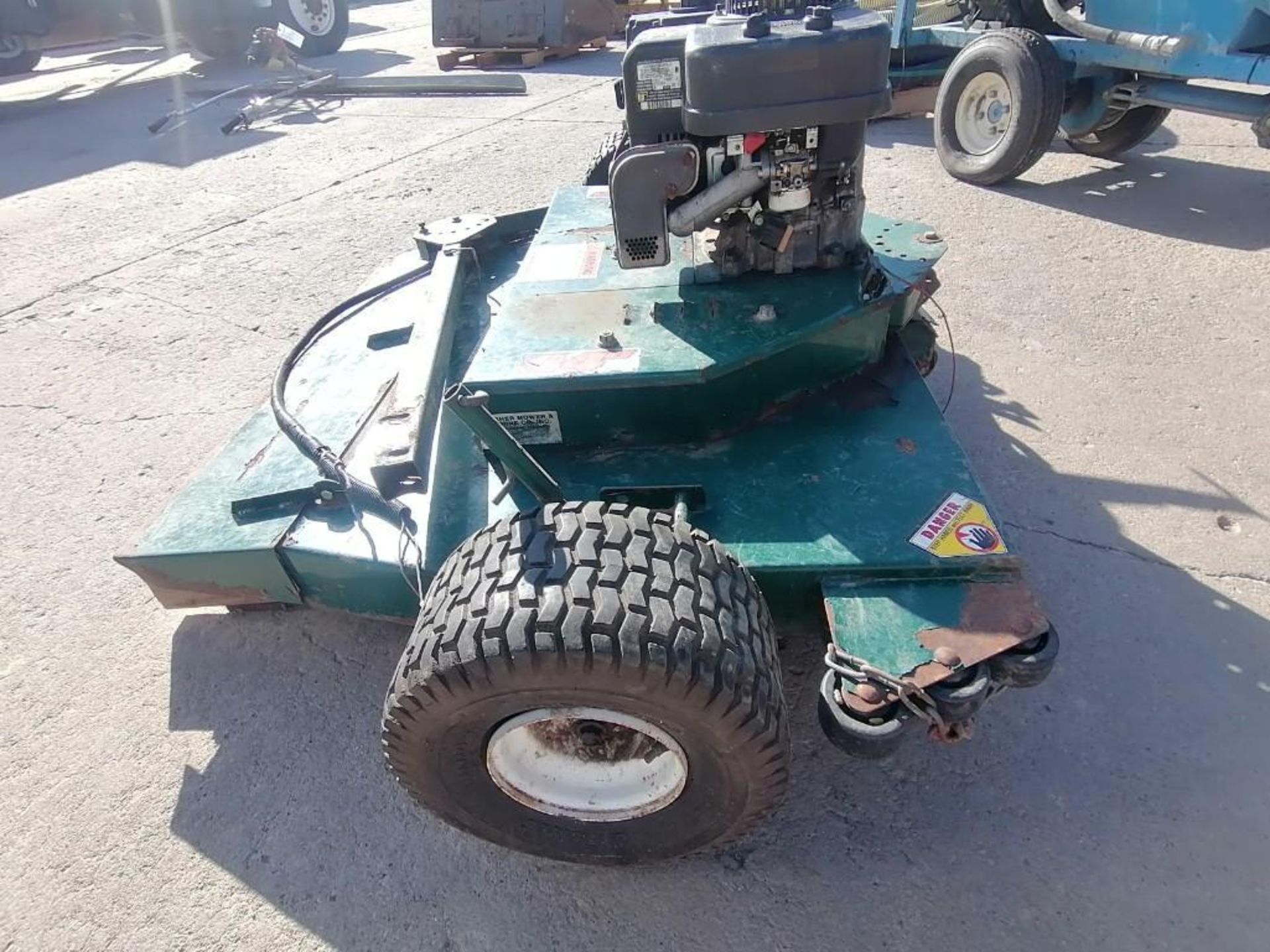 (1) 44" RanchKing Mower with 10.5 Tecumseh Engine. Located in Mt. Pleasant, IA. - Image 9 of 11