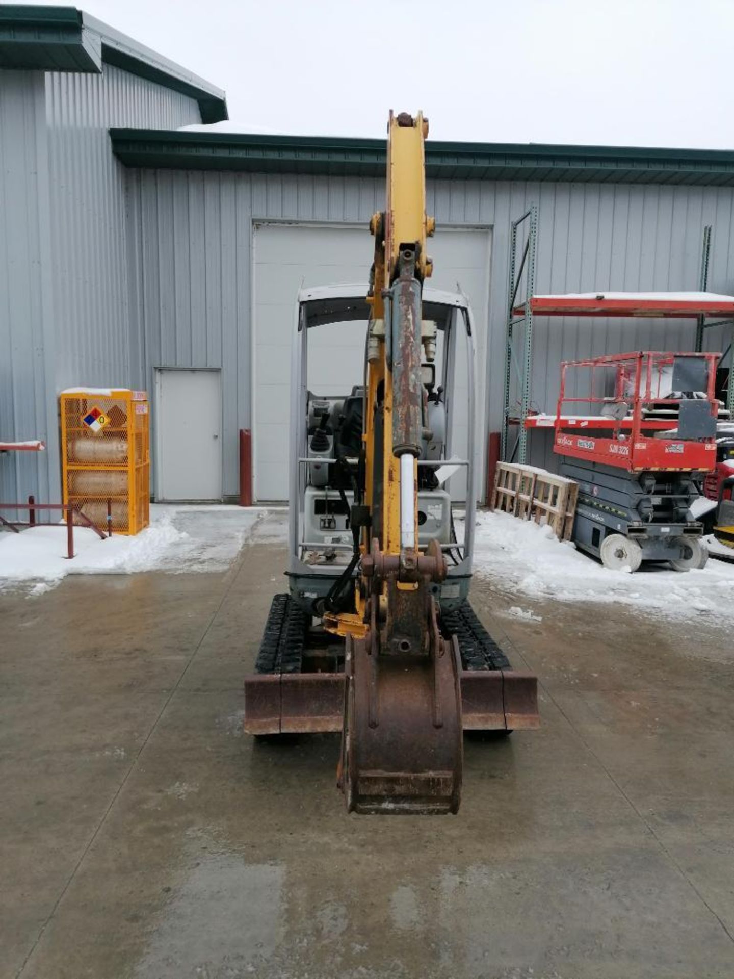 (1) Mustang ME1503 Mini Excavator, Serial #AF03923 . Located in Ottumwa, IA. - Image 5 of 19