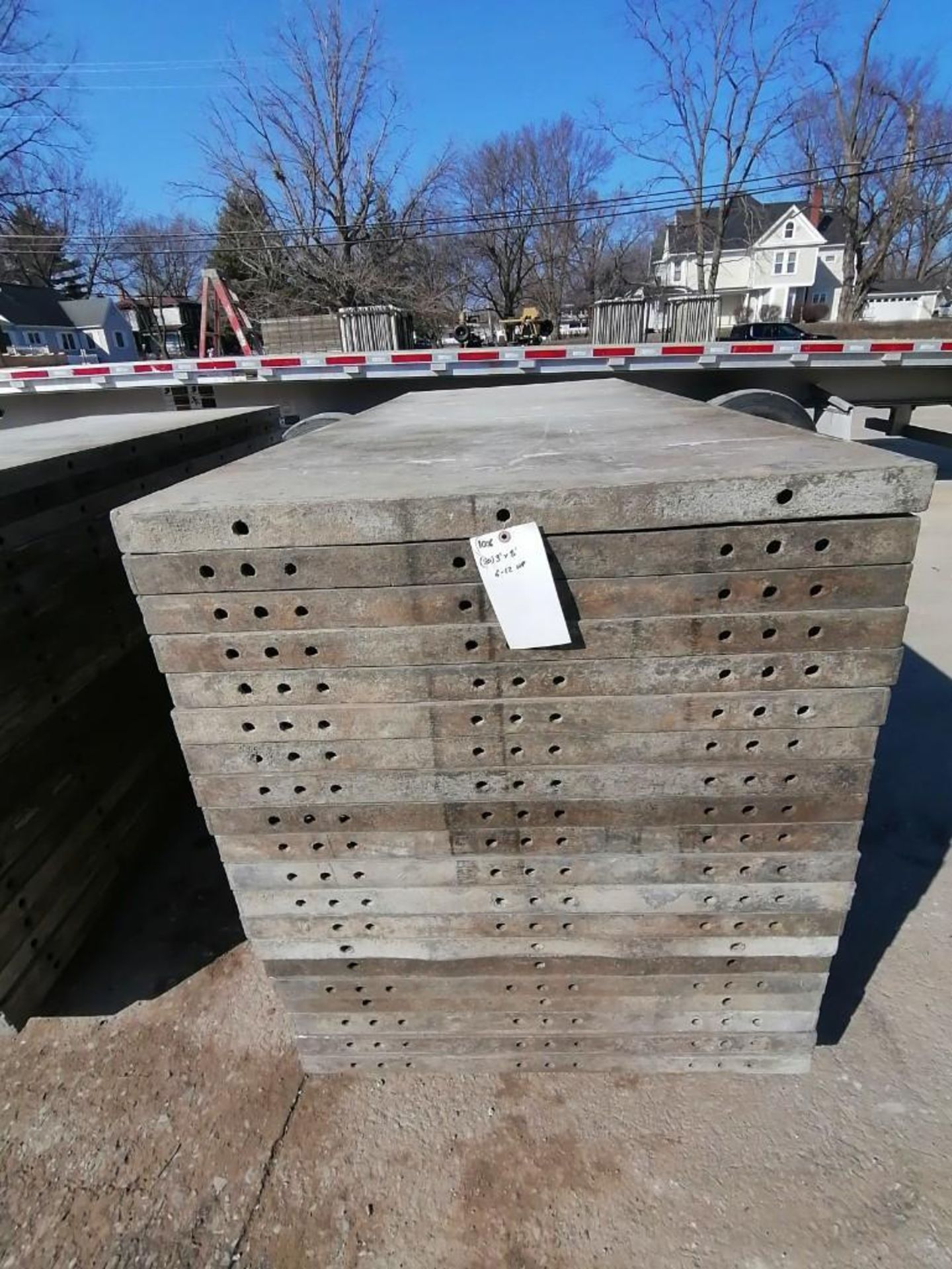 (20) 3' x 8' Wall-Ties Smooth Aluminum Concrete Forms 6-12 Hole Pattern. Located in Mt. Pleasant, - Image 6 of 10