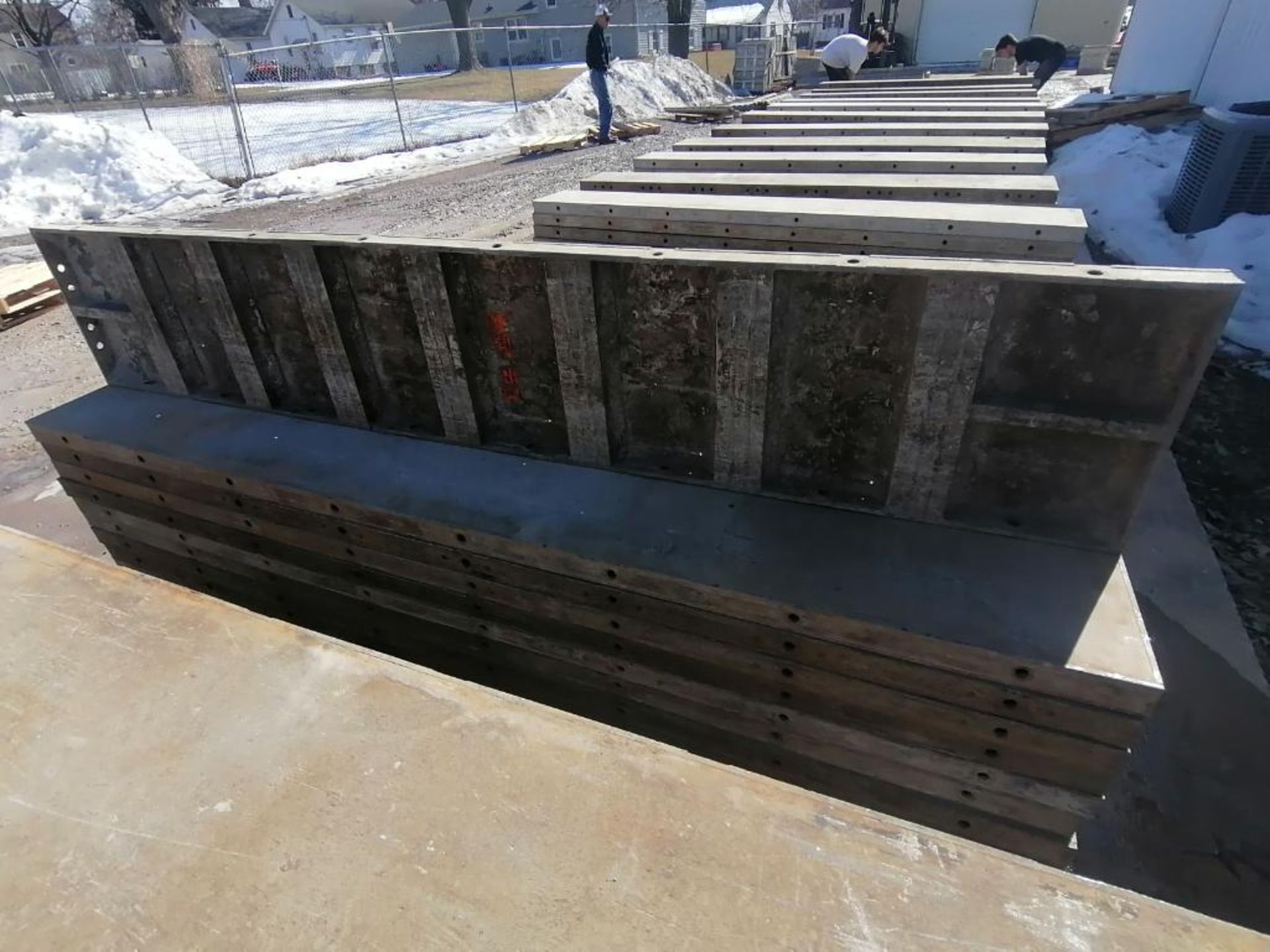 (10) 16" x 8' Wall-Ties Smooth Aluminum Concrete Forms 6-12 Hole Pattern. Located in Mt. Pleasant, - Image 7 of 7
