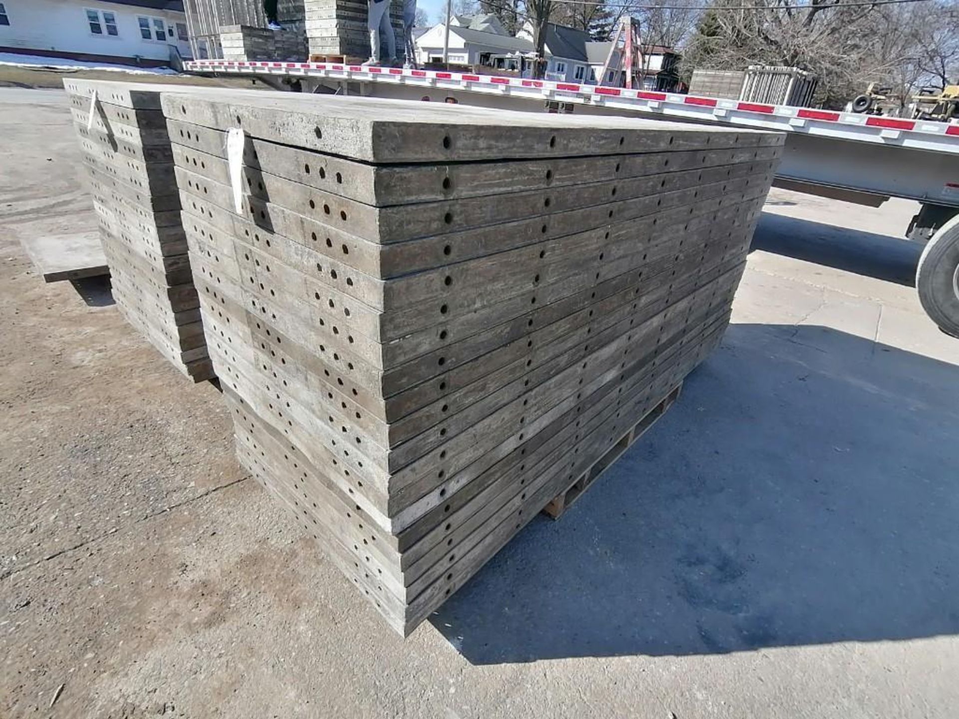 (20) 3' x 8' Wall-Ties Smooth Aluminum Concrete Forms 6-12 Hole Pattern. Located in Mt. Pleasant, - Image 2 of 10