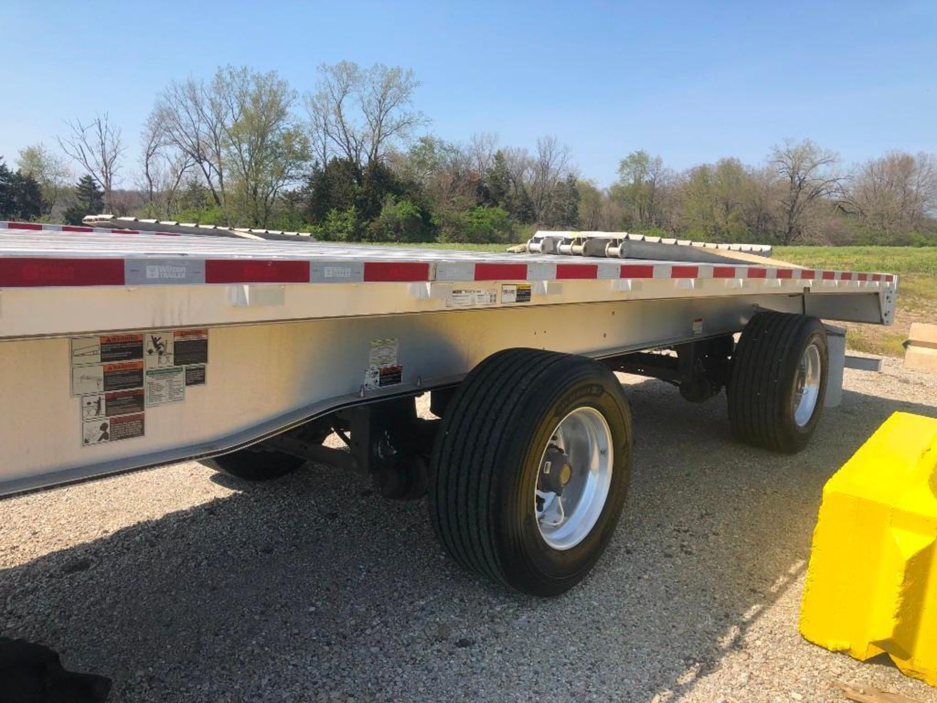 (1)Ê2018 WILSON Flatbed 53' x 102" Bed, Model AF-1080SS with Ramps, VIN #4WW5532A4J6625979, - Image 6 of 26