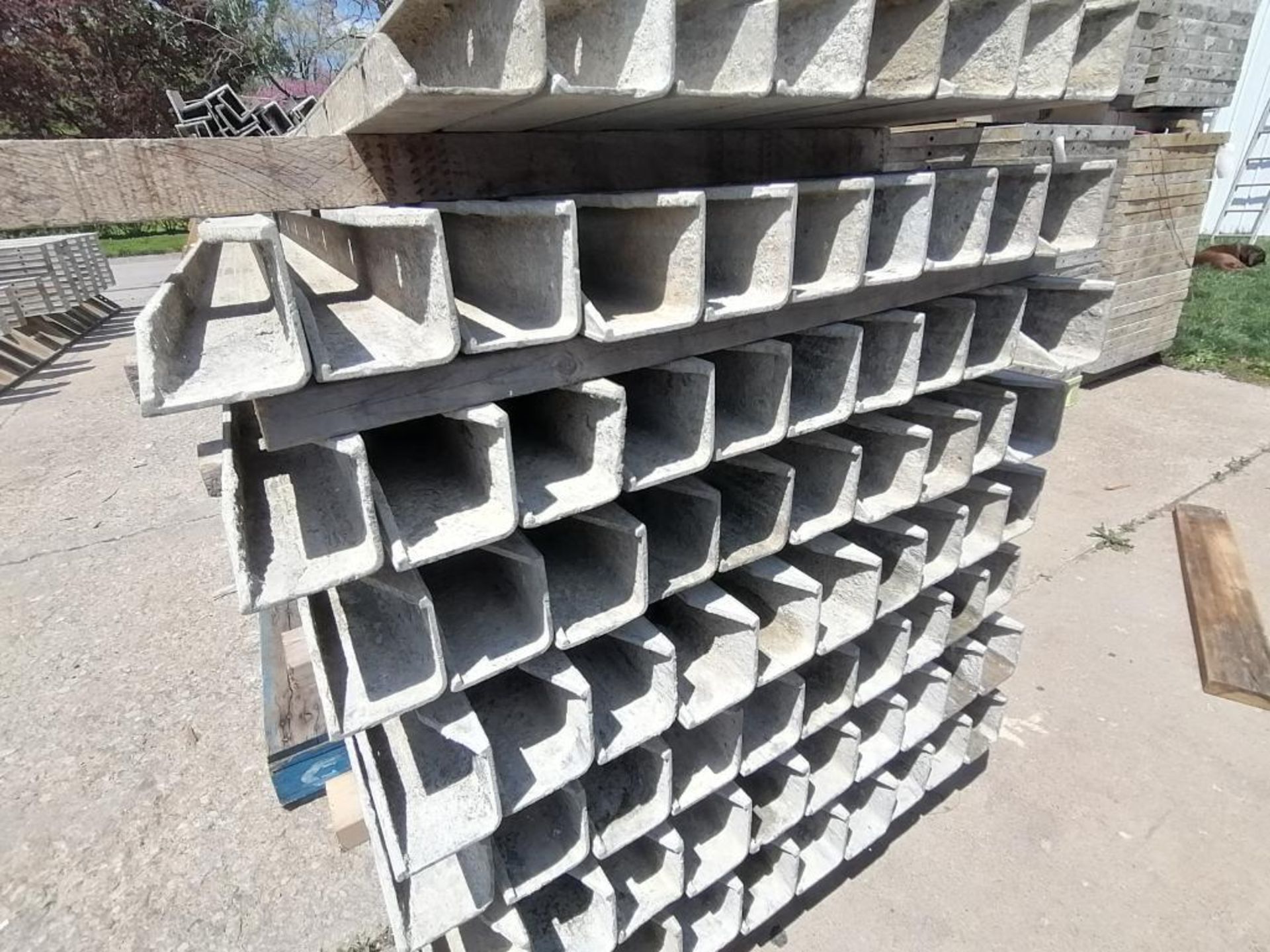 (10) 4" x 4" x 8' Full ISC Wall-Ties Smooth Aluminum Concrete Forms 6-12 Hole Pattern. Located in