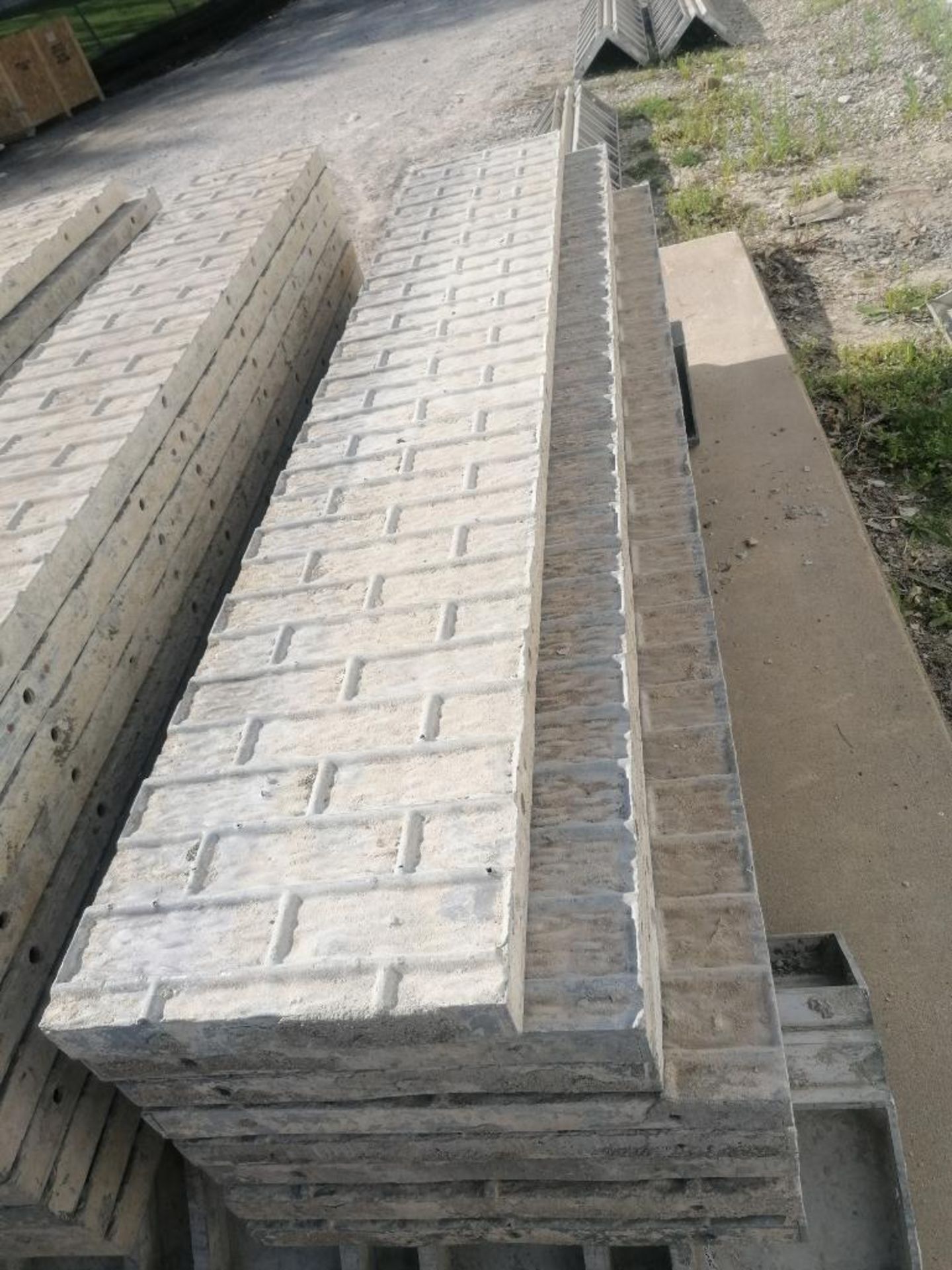 (2) 20" x 8', (1) 16" x 8' & (5) 24" x 8'Ê Wall-Ties Textured Brick Aluminum Concrete Forms 8" - Image 3 of 6