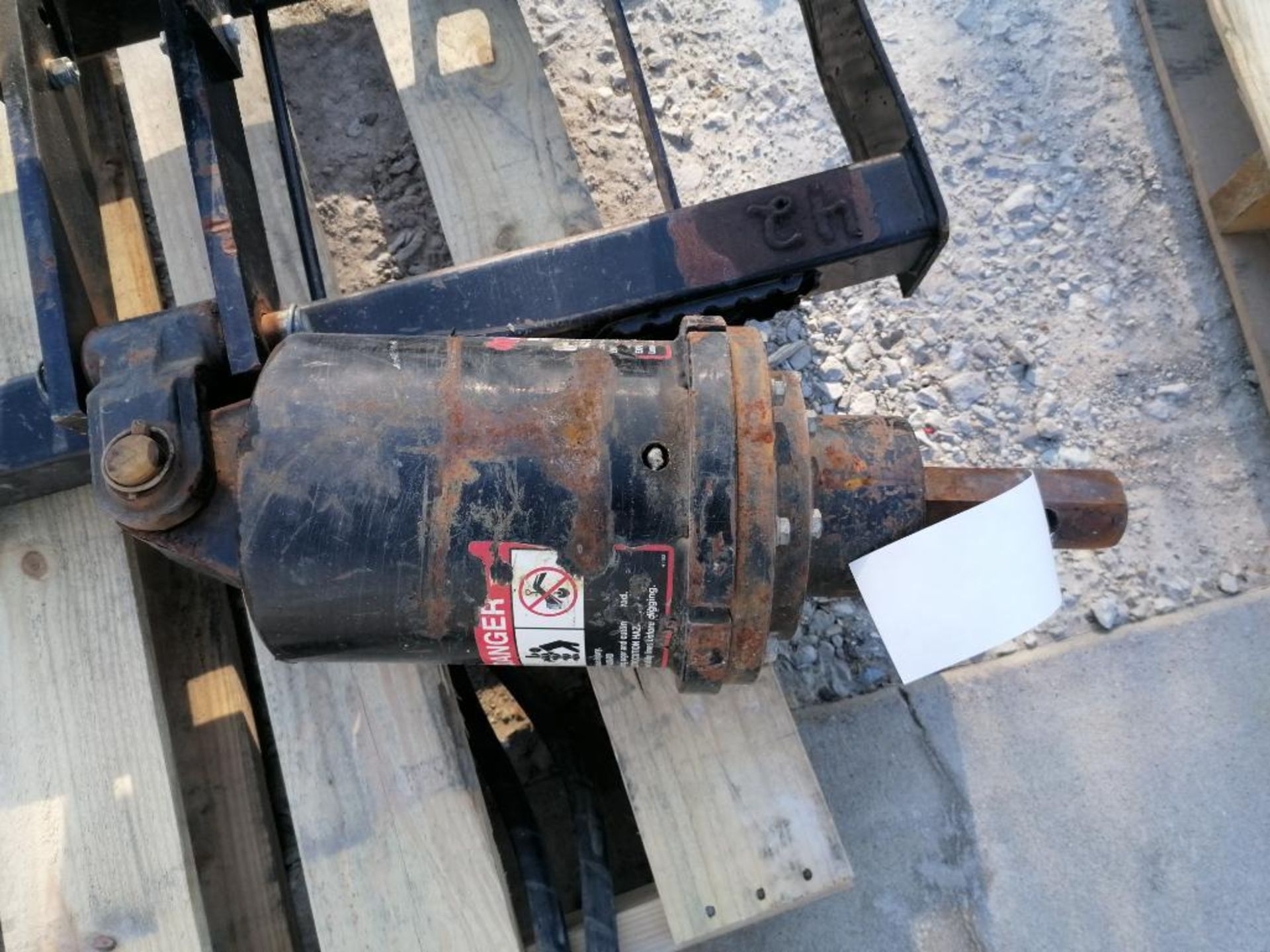 (1) John Deere PA30 Auger for Skid Steer, Serial #1T0PA30XVC0001229. Located in Mt. Pleasant, IA. - Image 6 of 9