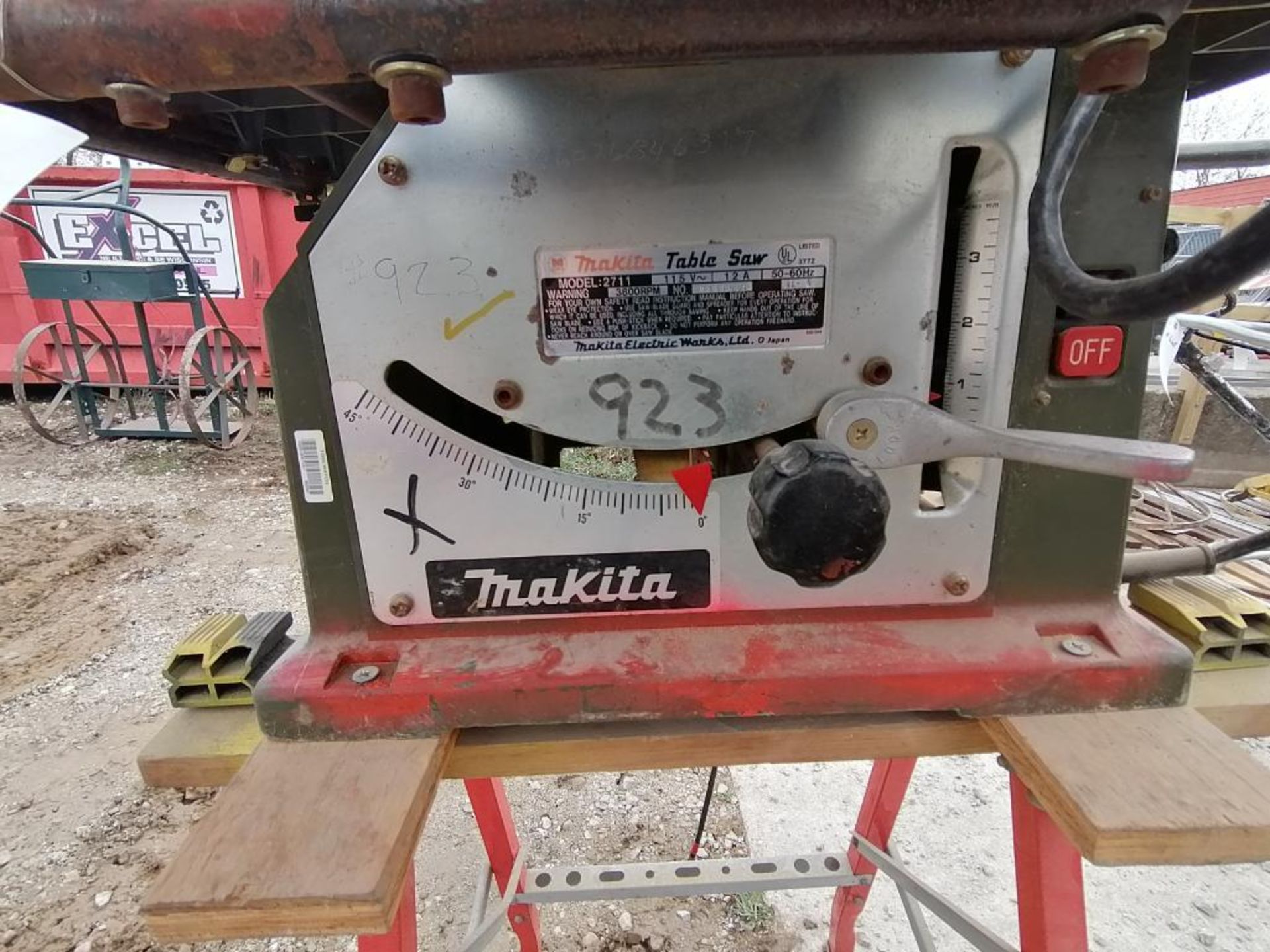 (1) Makita SawStop Table Saw, Model 2711, Serial #033159F. Located in Waukegan, IL. - Image 2 of 7