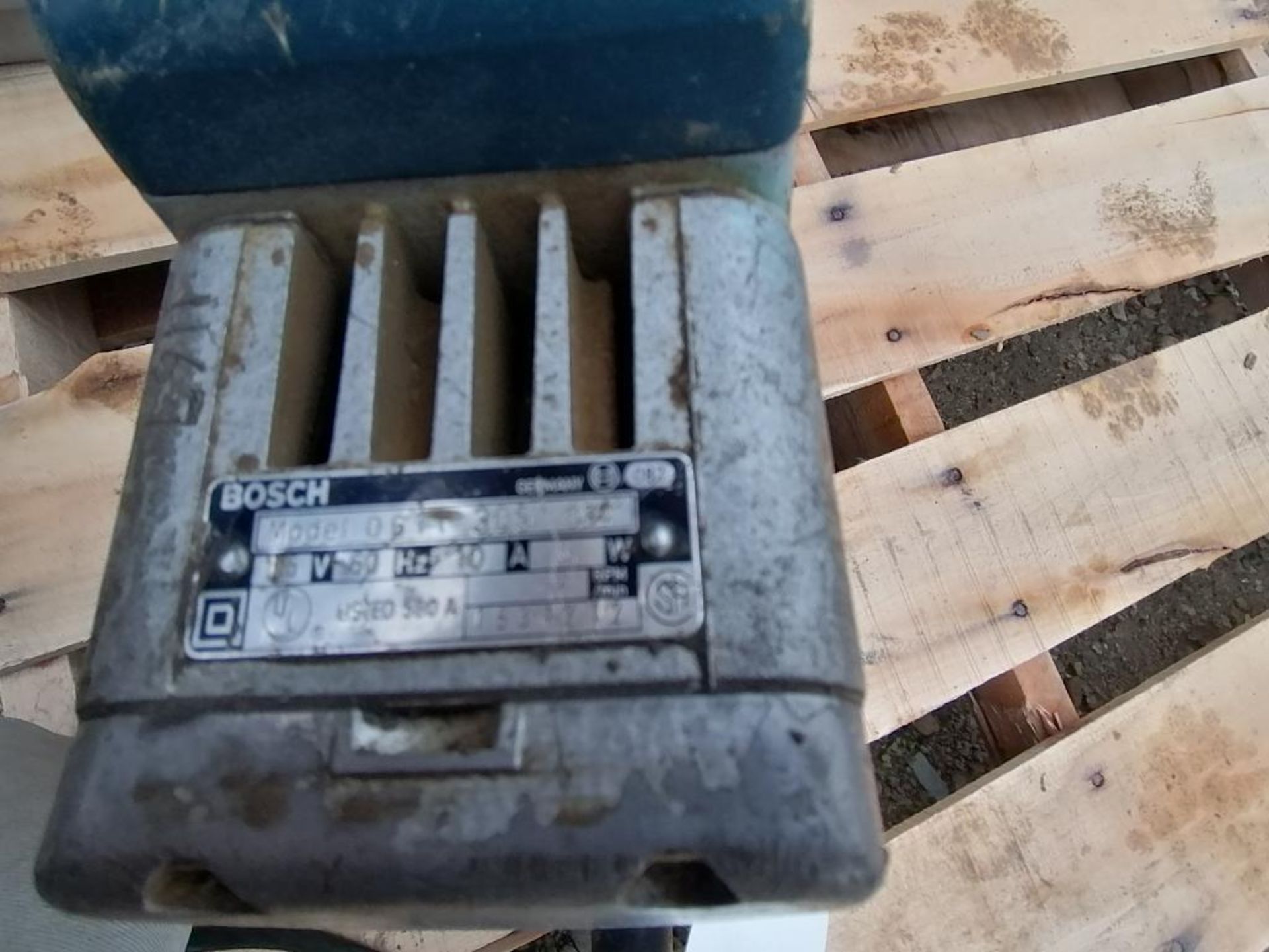 (1) Bosch Demolition Hammer Drill, Model 0611 305, Serial #1631212. Located in Waukegan, IL. - Image 6 of 7