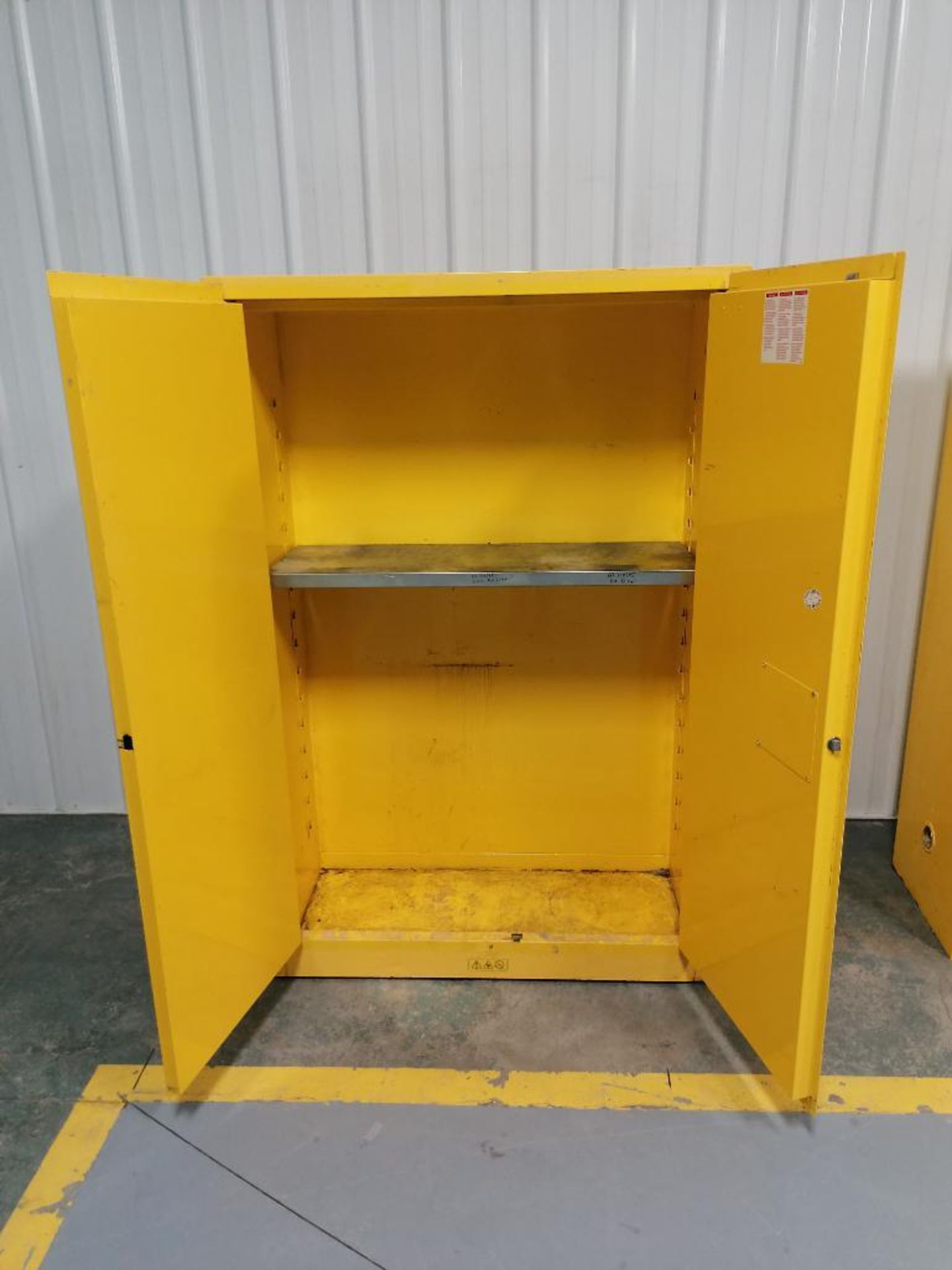 (1) Justbrite Flammable Liquid Storage Cabinet. Located in Mt. Pleasant, IA. - Image 6 of 7