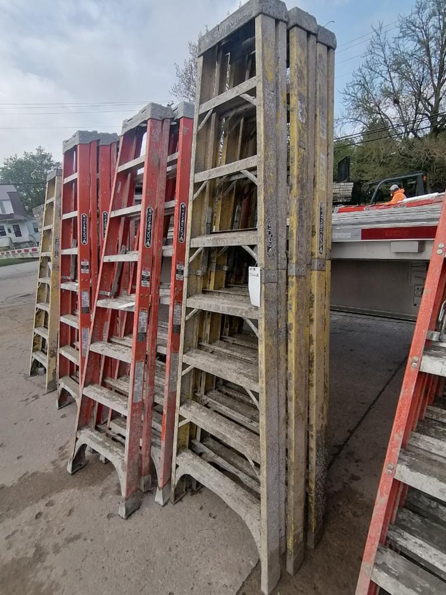 (3) Louisville 8' Step Ladder. Located in Mt. Pleasant, IA.