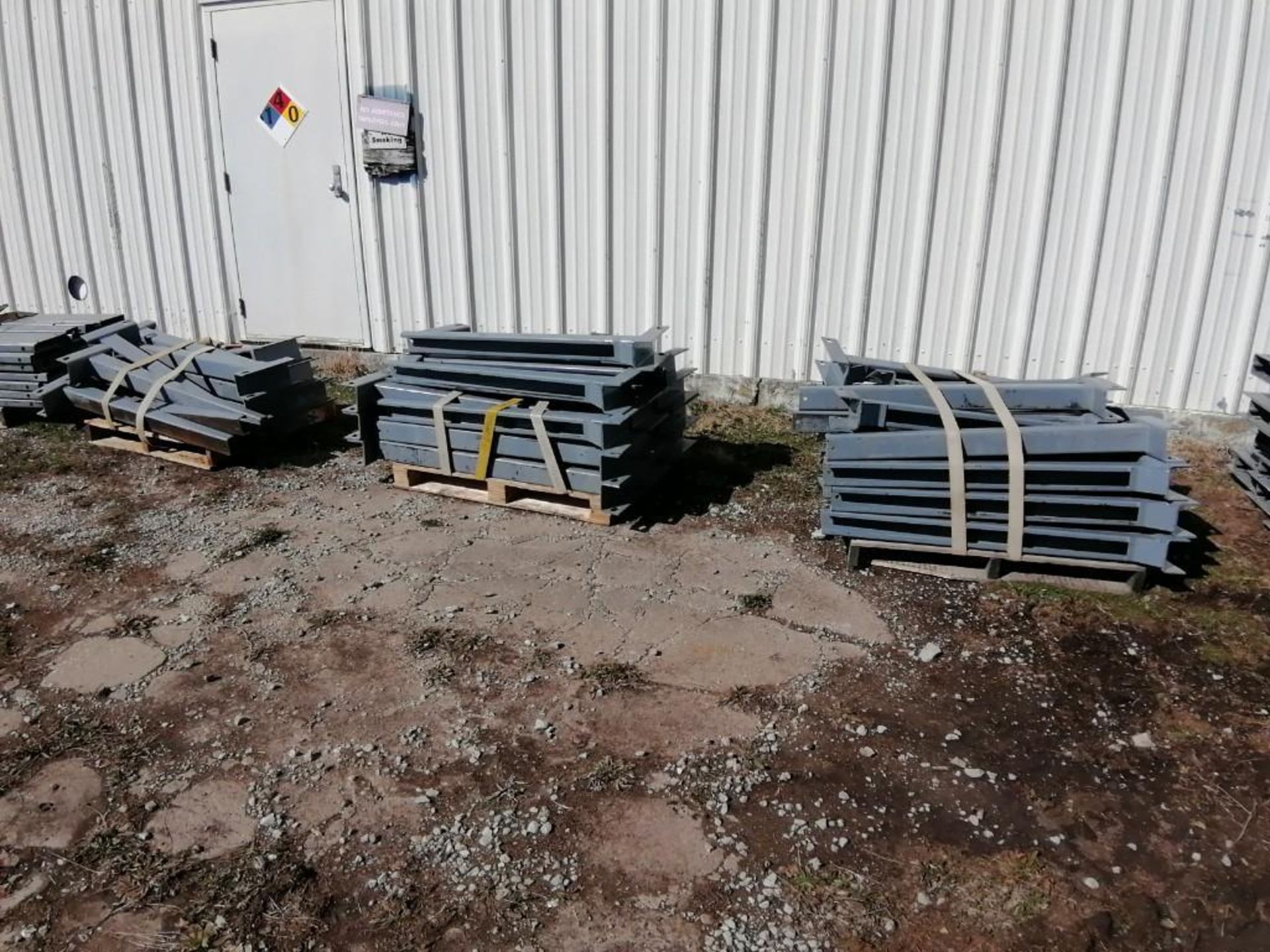 (20) 15' x 9 1/2" x 4" Upright Cantilever Rack, (40) 5' 1" Legs, (50) 4' Arms & (3) Buckets of - Image 7 of 26