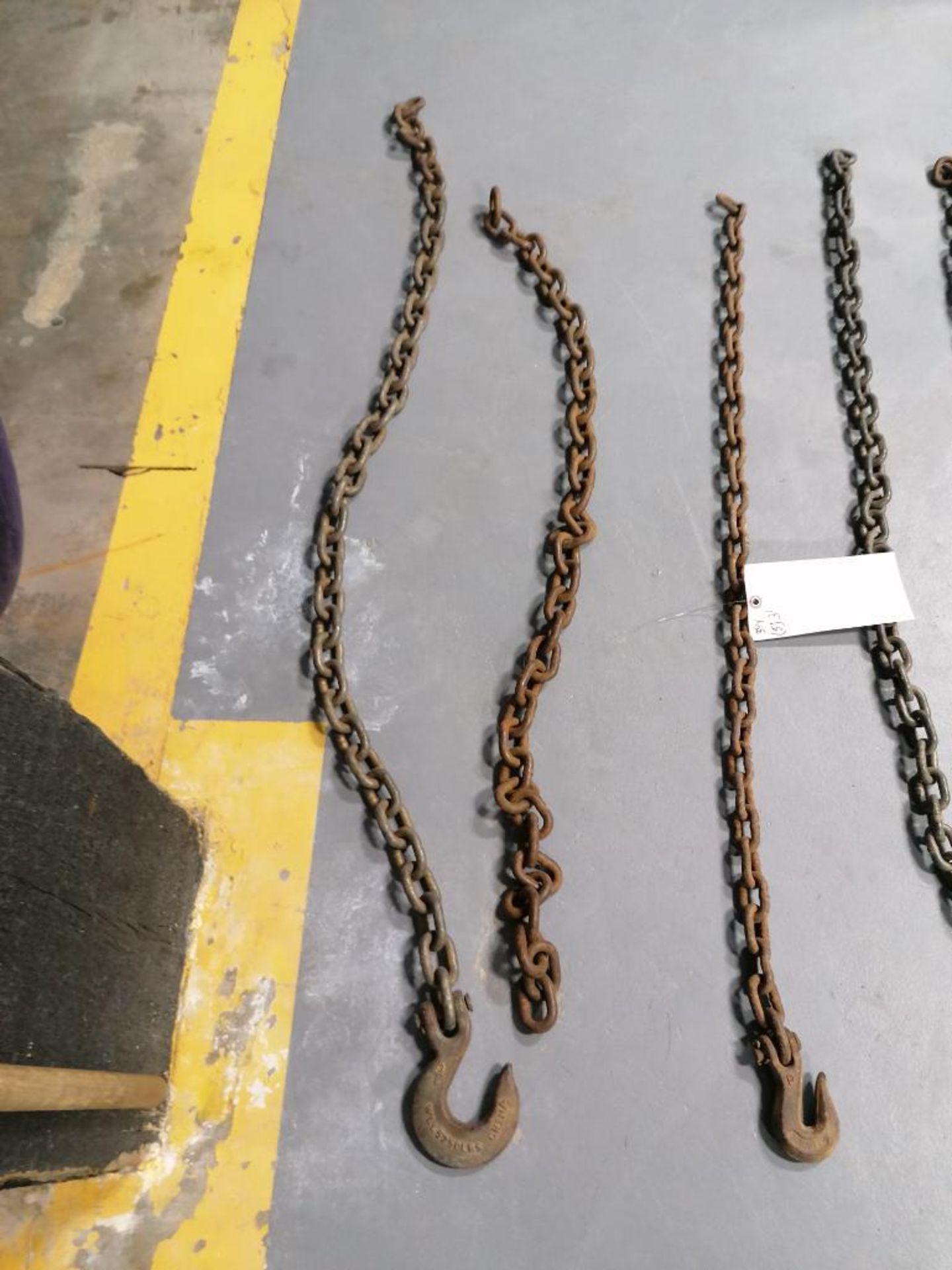 (5) 3/8" x 3' Chains with Hooks. Located in Mt. Pleasant, IA. - Image 2 of 10
