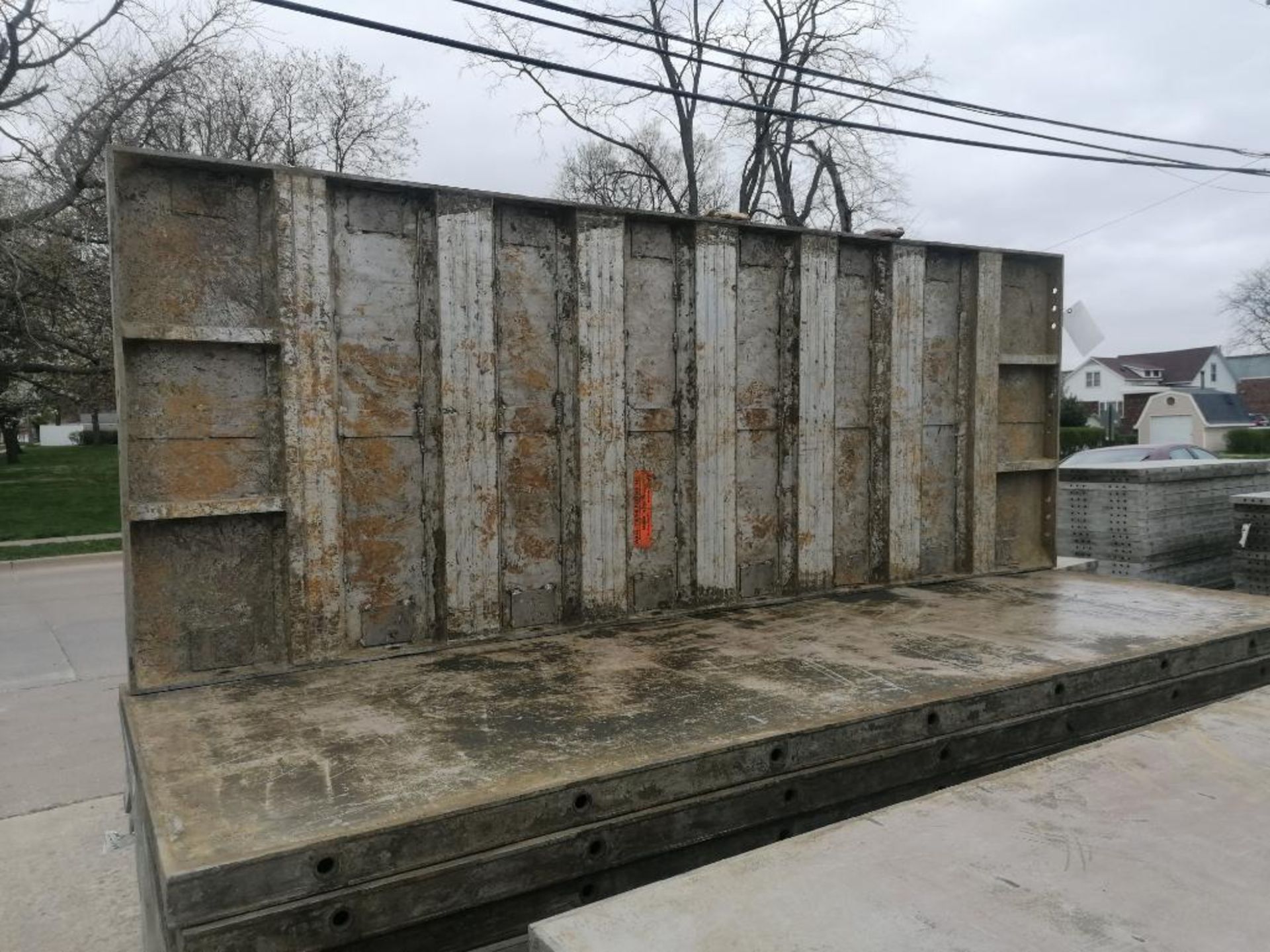 (20) 3' x 8' Wall-Ties Smooth Aluminum Concrete Forms 6-12 Hole Pattern. Located in Mt. Pleasant, - Image 7 of 8