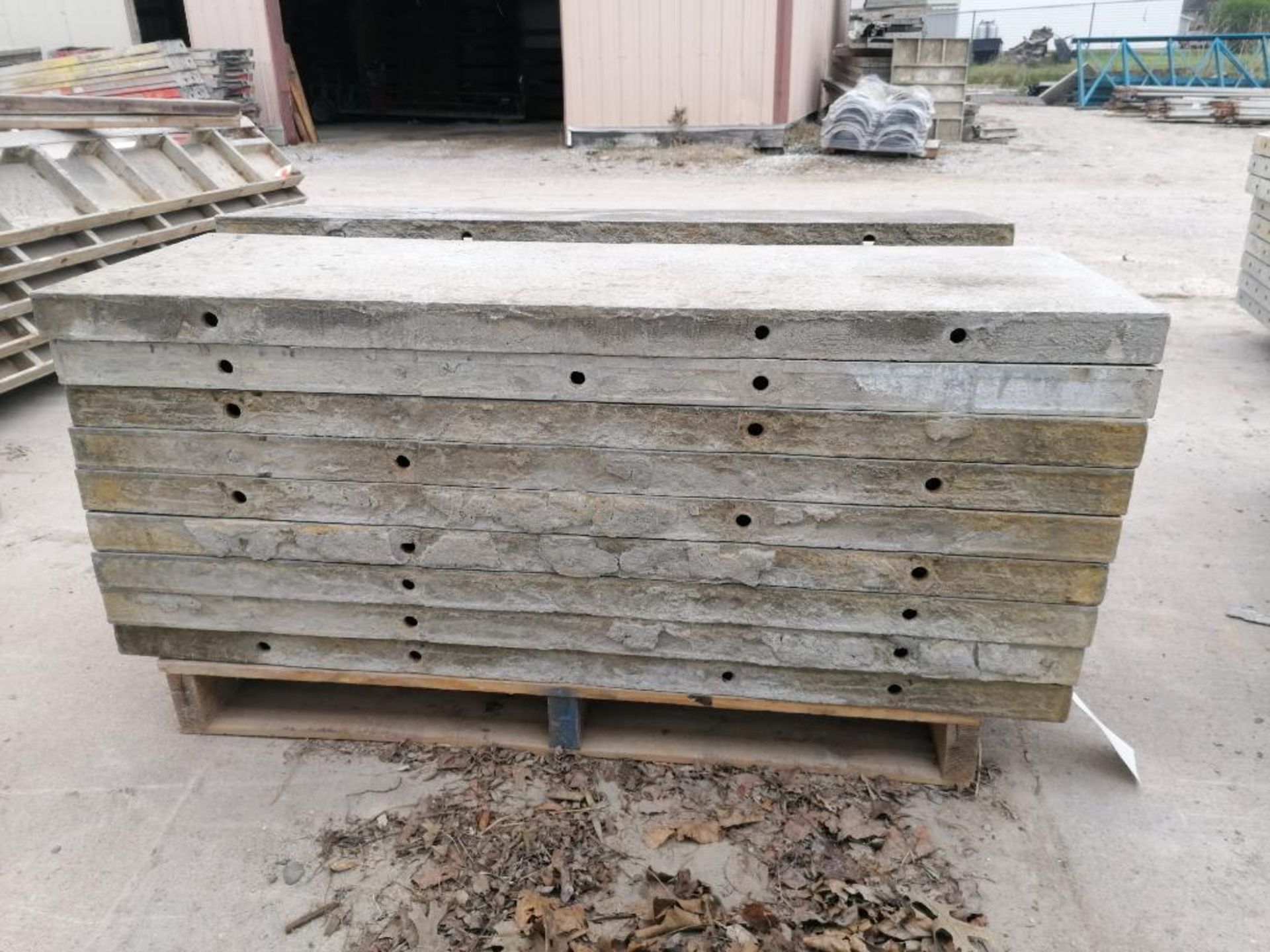 (9) 16" x 4' Wall-Ties Smooth Aluminum Concrete Forms 8" Hole Pattern. Located in Mt. Pleasant, IA. - Image 3 of 5