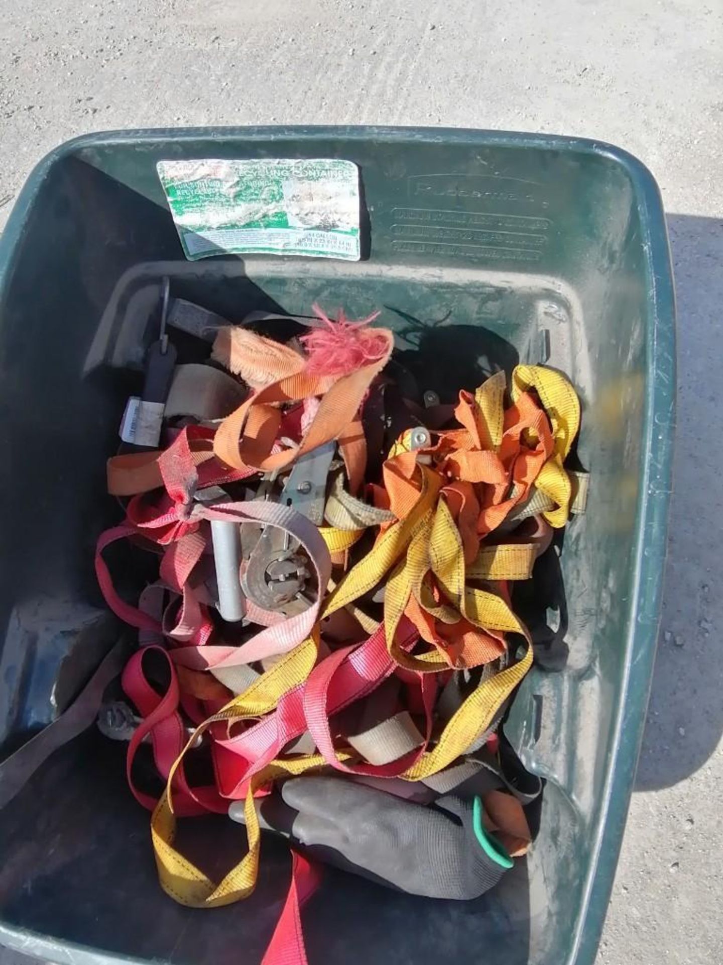 (3) Buckets of Straps. Located in Mt. Pleasant, IA. - Image 5 of 7