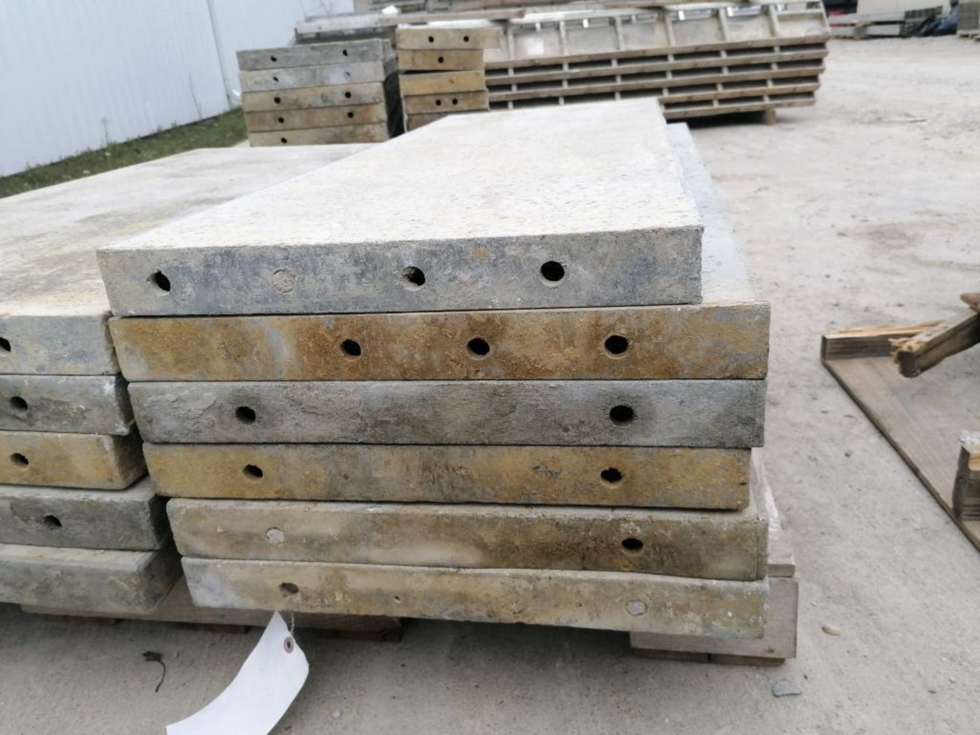 (5) 20" x 4' & (1) 18" x 4' Wall-Ties Smooth Aluminum Concrete Forms 8" Hole Pattern. Located in Mt.