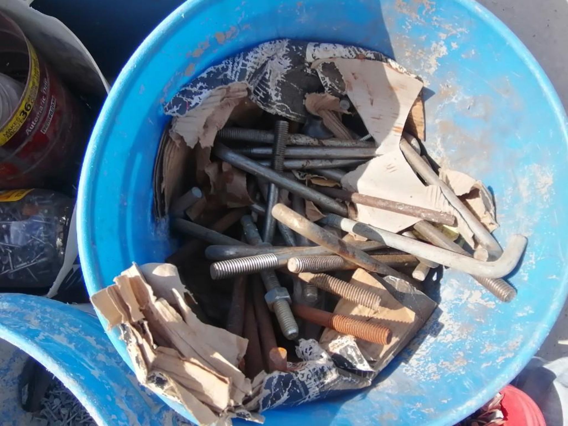 (1) Pallet of Nails & Screws. Located in Mt. Pleasant, IA. - Image 7 of 16