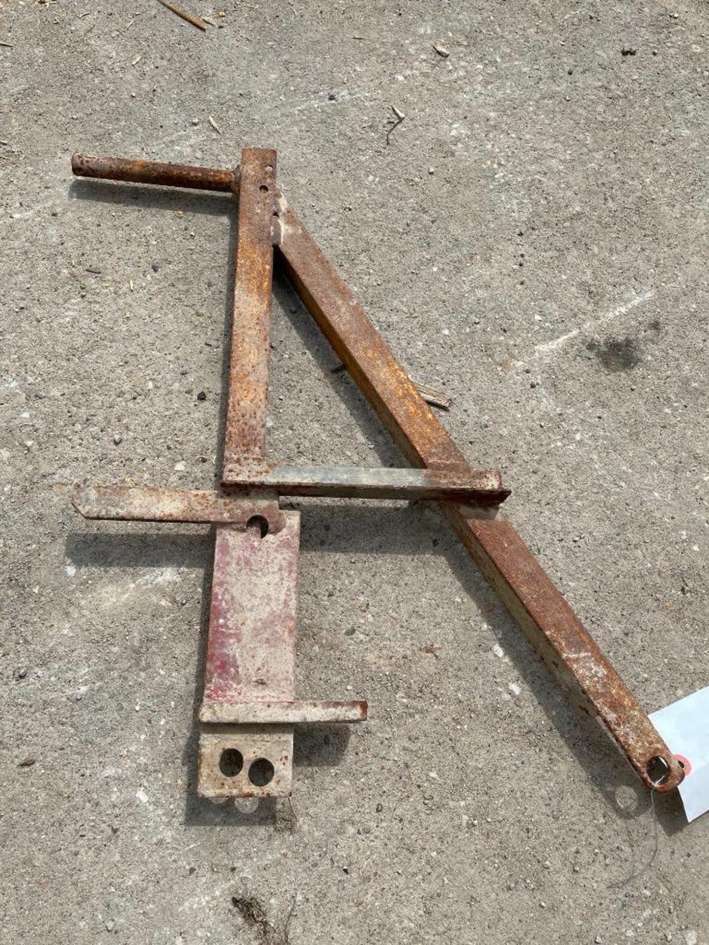 (20) 20" Scaffolding Brackets. Located in Mt. Pleasant, IA. - Image 3 of 3