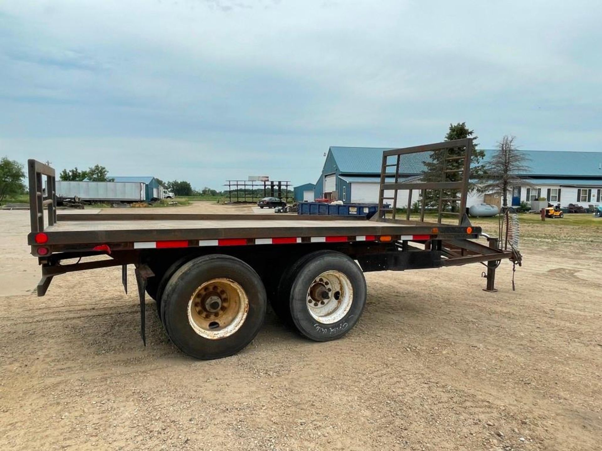 (1) 1998 16' x 8' 6" Concrete Form Trailer, VIN #DPSMN972555, Serial #2804101. Located in Lake Cryst - Image 7 of 32