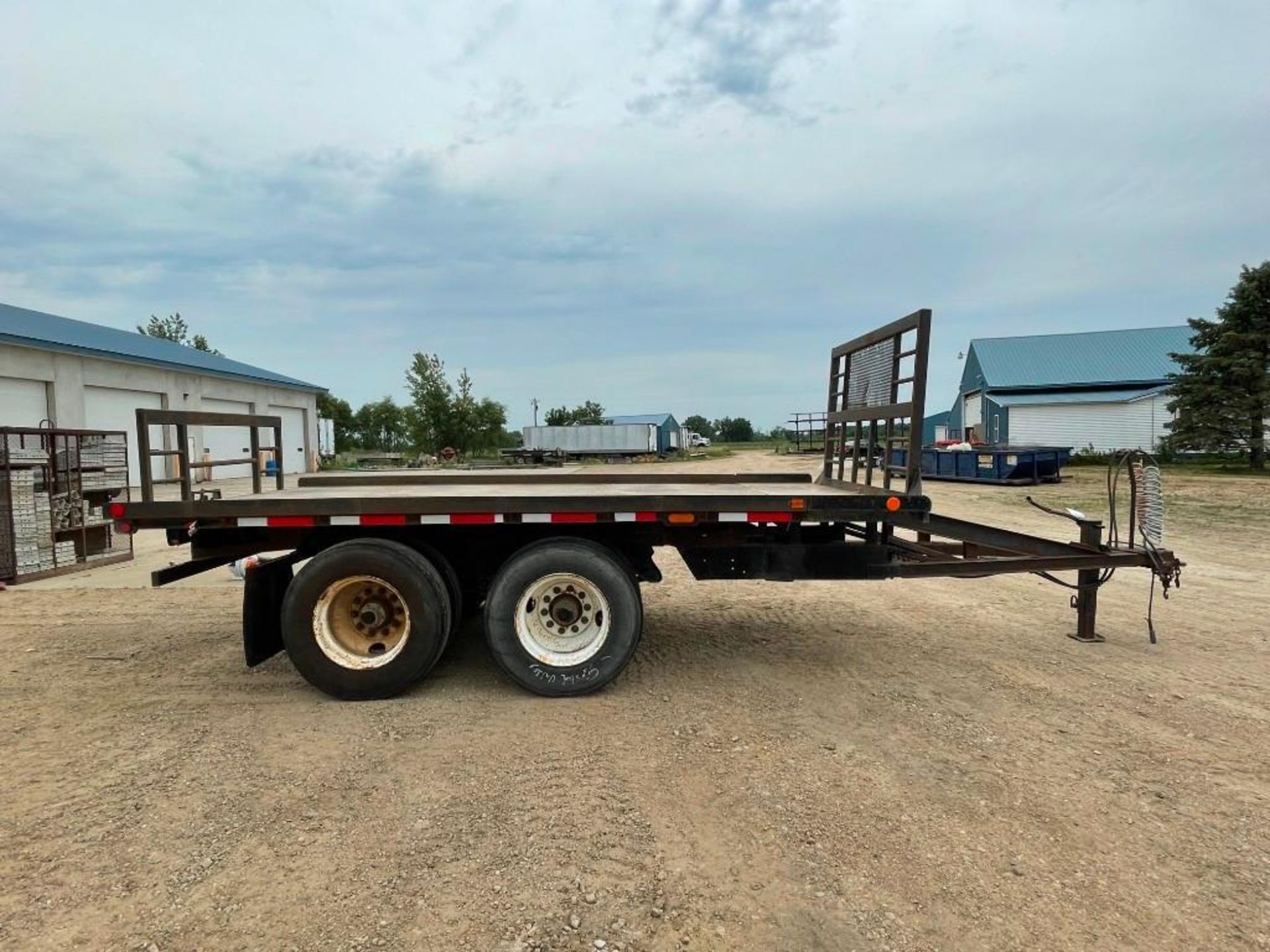 (1) 1998 16' x 8' 6" Concrete Form Trailer, VIN #DPSMN972555, Serial #2804101. Located in Lake Cryst - Image 8 of 32