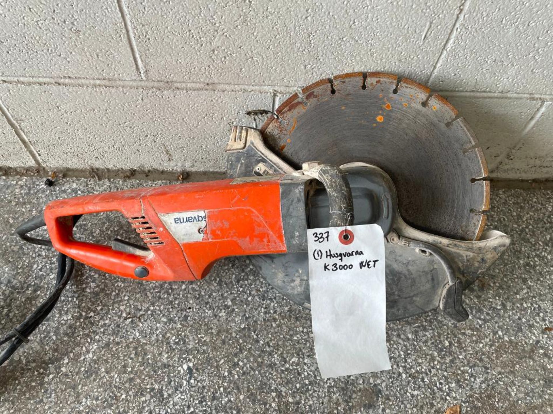 (1) Husqvarna K3000 Wet Electric Concrete Saw. Located in Wheeling, IL. - Image 2 of 10