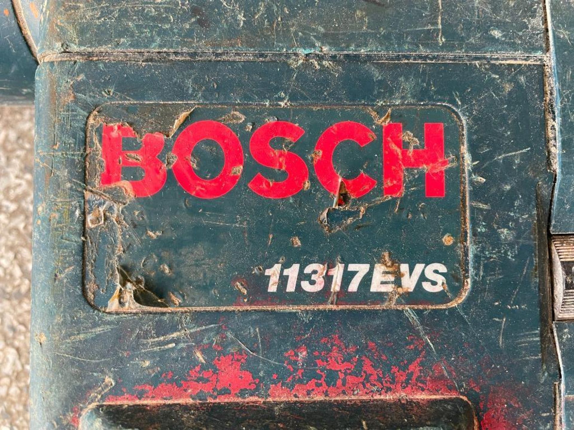 (1) Bosch 11317EVS Demolition Hammer. Located in Wheeling, IL. - Image 4 of 6