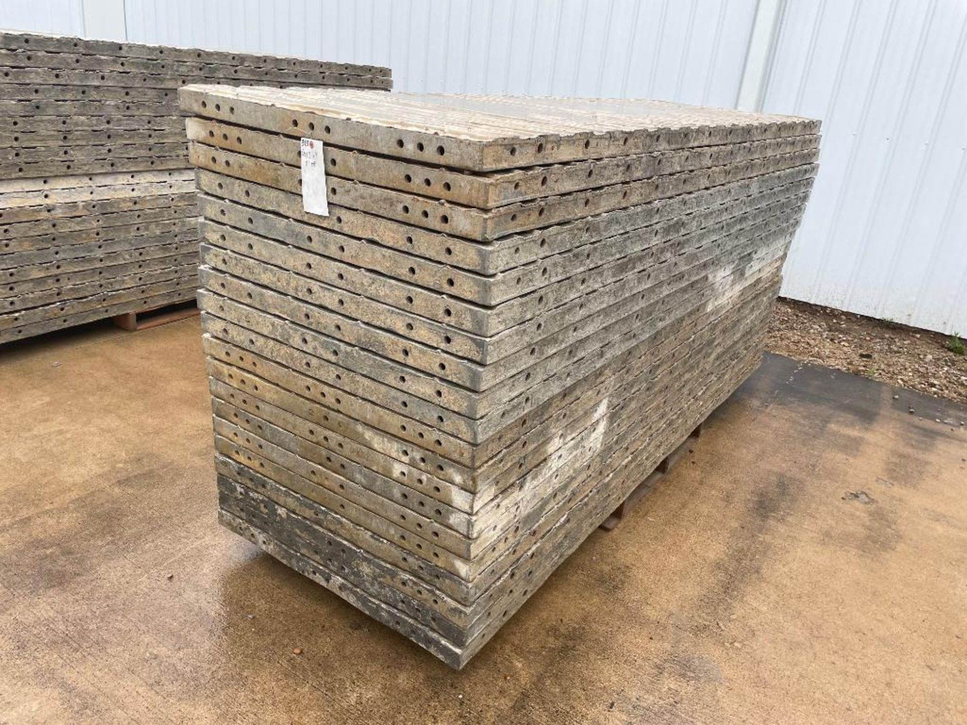 (20) 3' x 9' Wall-Ties Textured Brick Aluminum Concrete Forms 8" Hole Pattern. Located in Mt. Pleasa