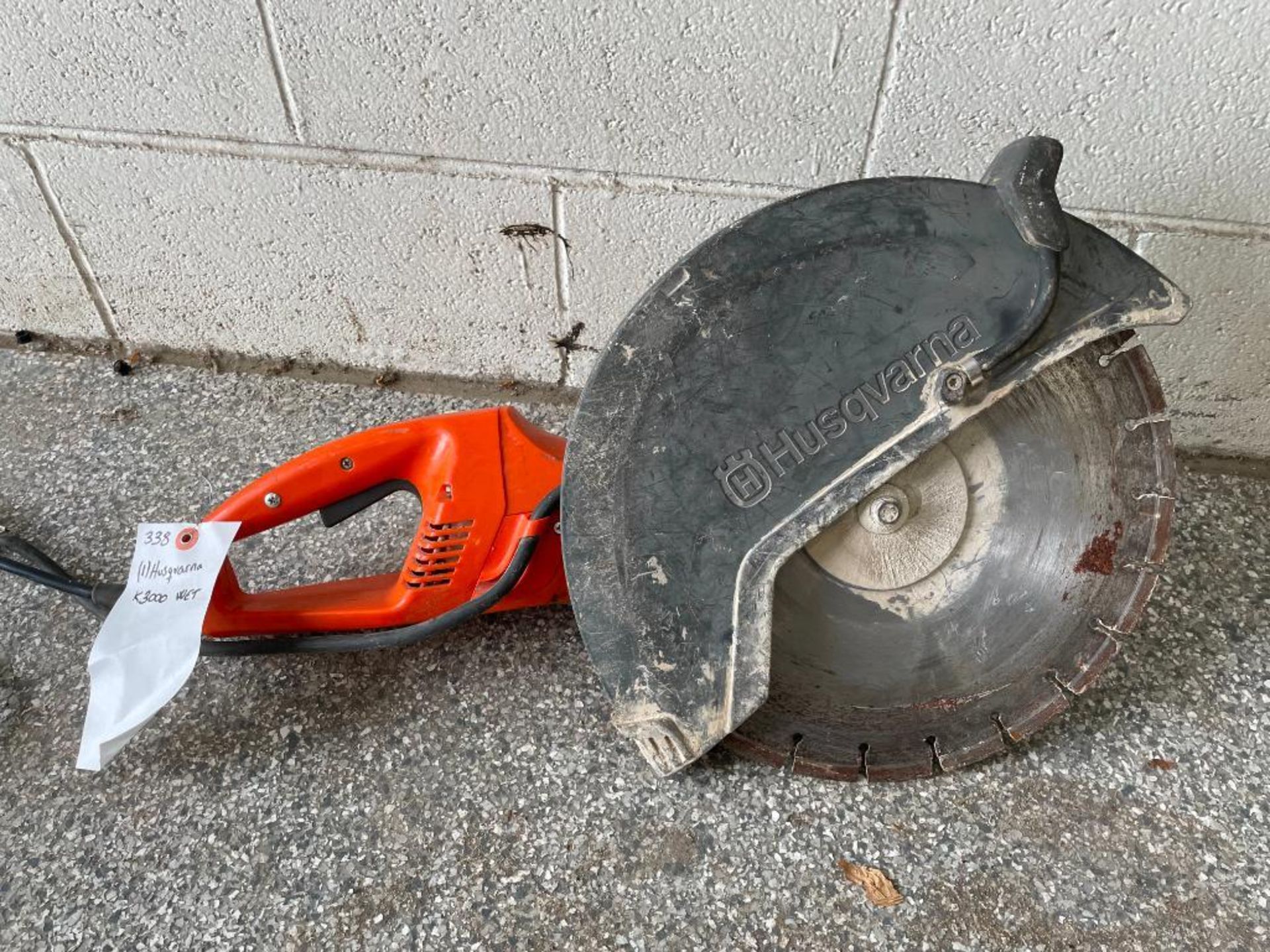 (1) Husqvarna K3000 Wet Electric Concrete Saw. Located in Wheeling, IL. - Image 2 of 7