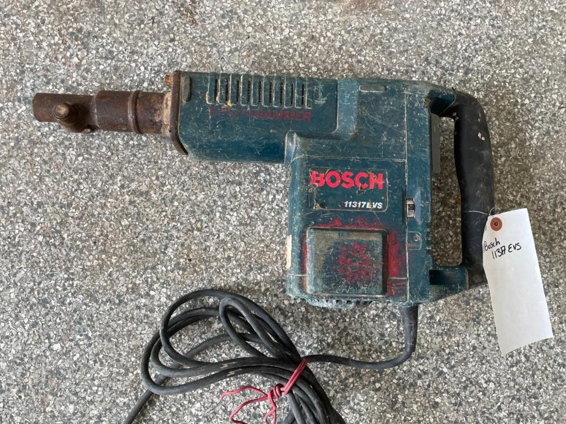 (1) Bosch 11317EVS Demolition Hammer. Located in Wheeling, IL. - Image 2 of 6