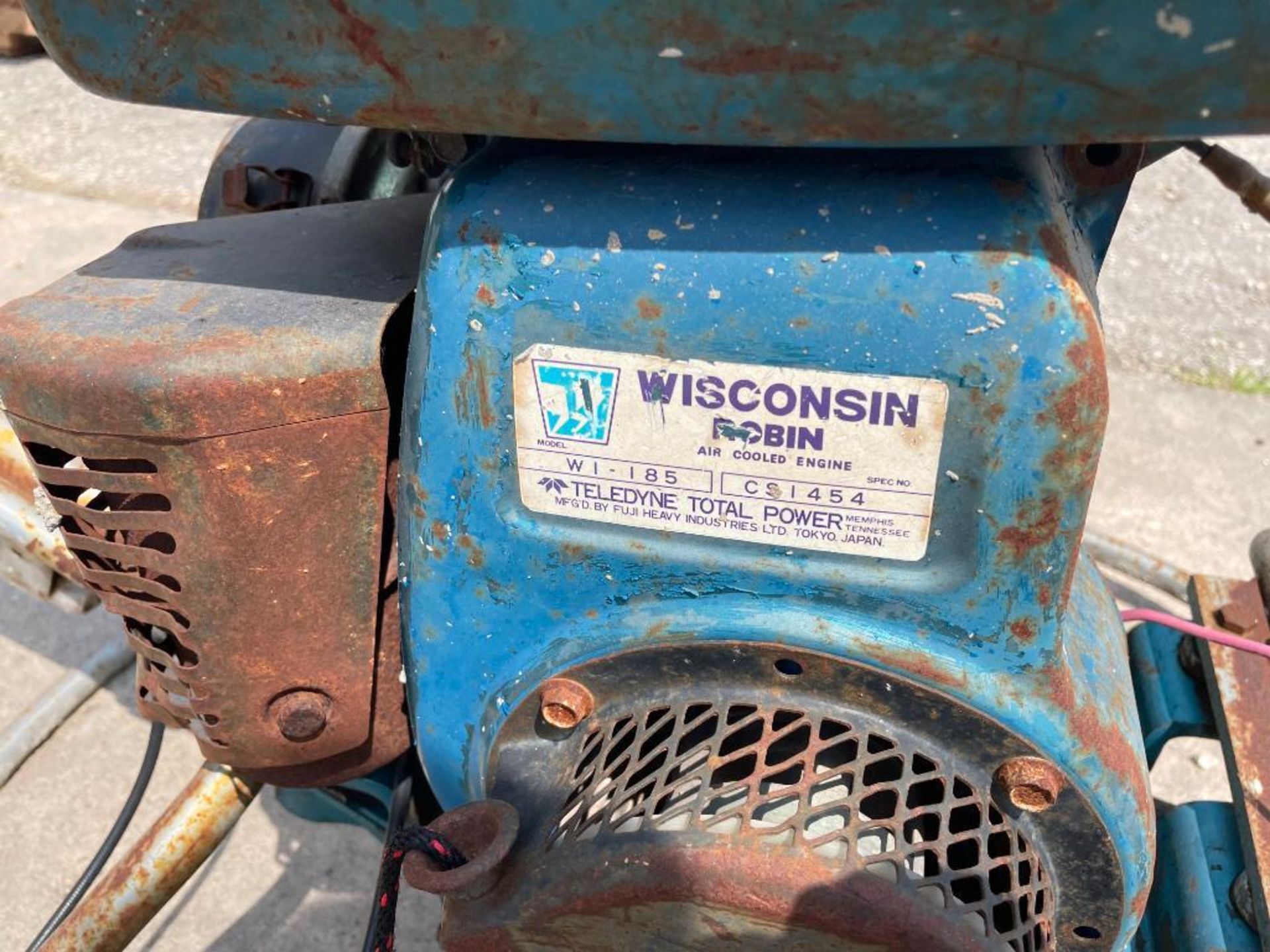 (2) 36" Bartell Power Trowels with Wisconsin Robin Engines for PARTS. Located in Glen Ellyn, IL. - Image 8 of 8