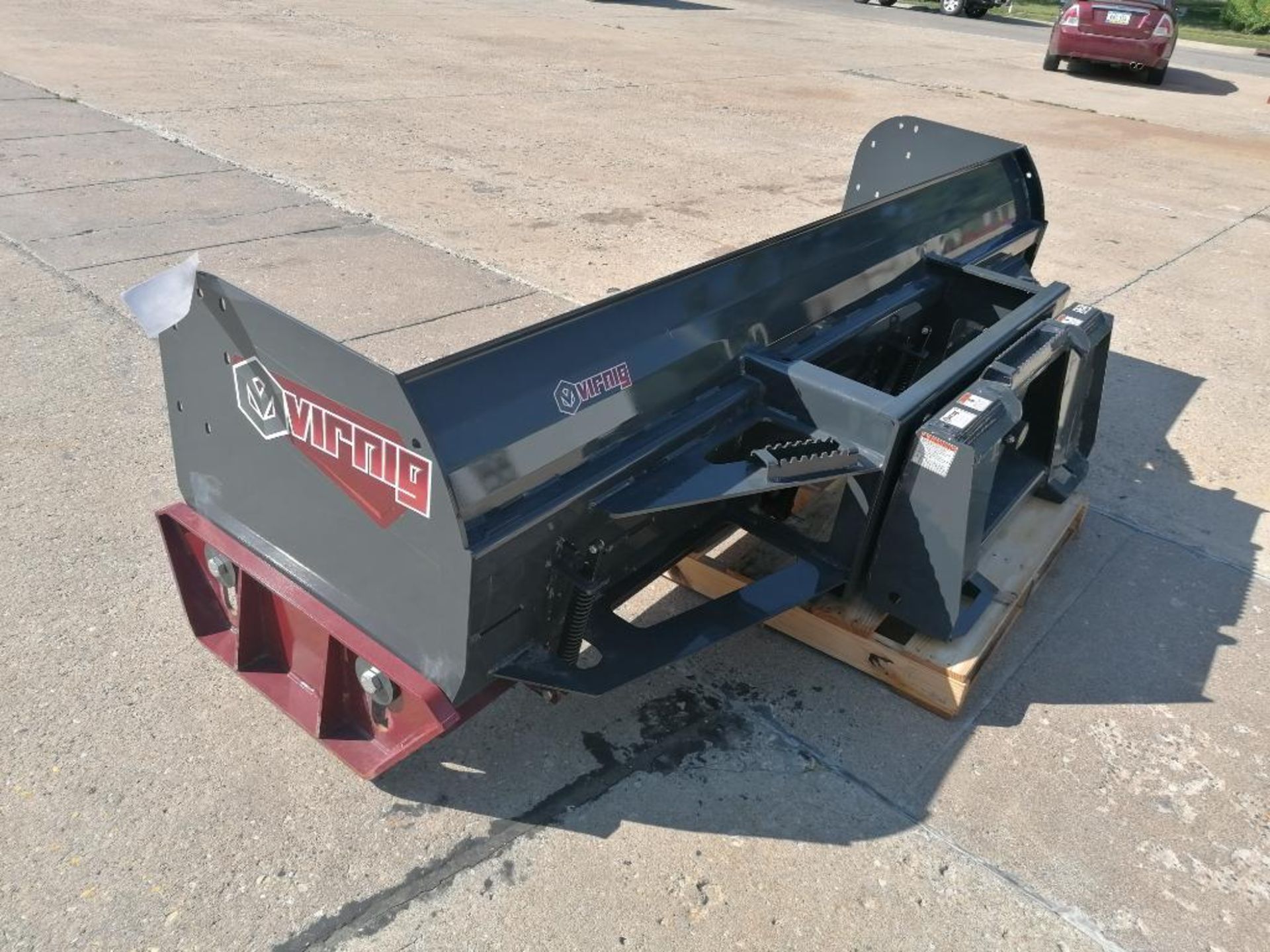 (1) VIRNIG 120" Heavy Duty Steel Edge Snow Pusher Attachment, Serial #165988. Located in Mt. Pleasan - Image 5 of 13