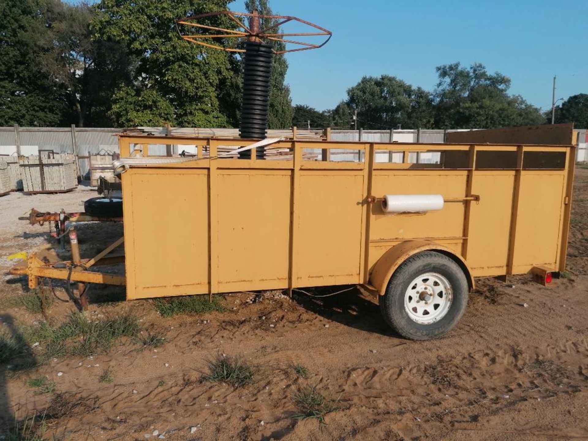 (1) 2001 7' x 12' Trailer, VIN #4RWUS12101N020882. Located in Terre Haute, IN. - Bild 3 aus 16