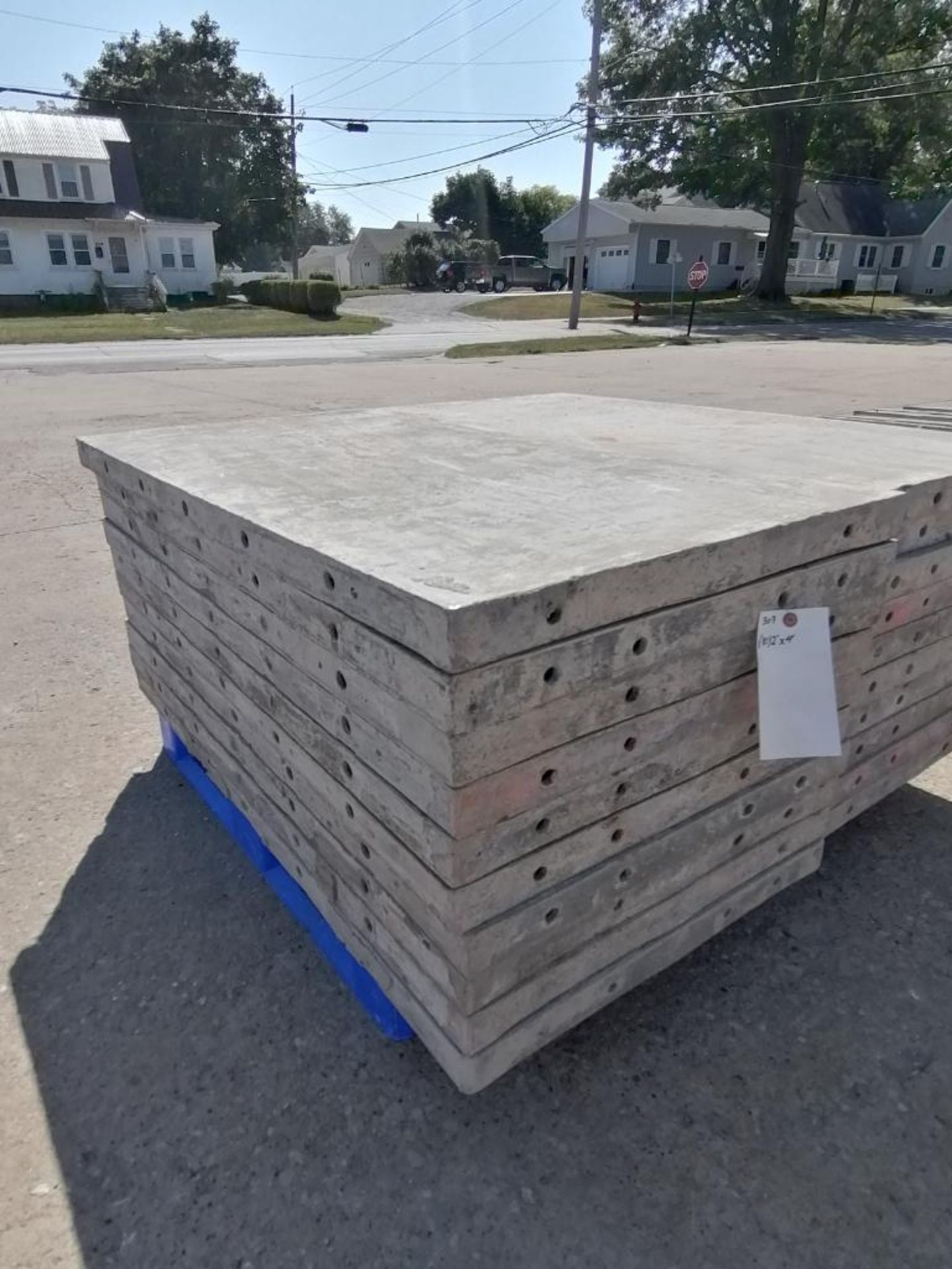 (10) 24" x 4' Wall-Ties Smooth Aluminum Concrete Forms 8" Hole Pattern. Located in Mt. Pleasant, IA.