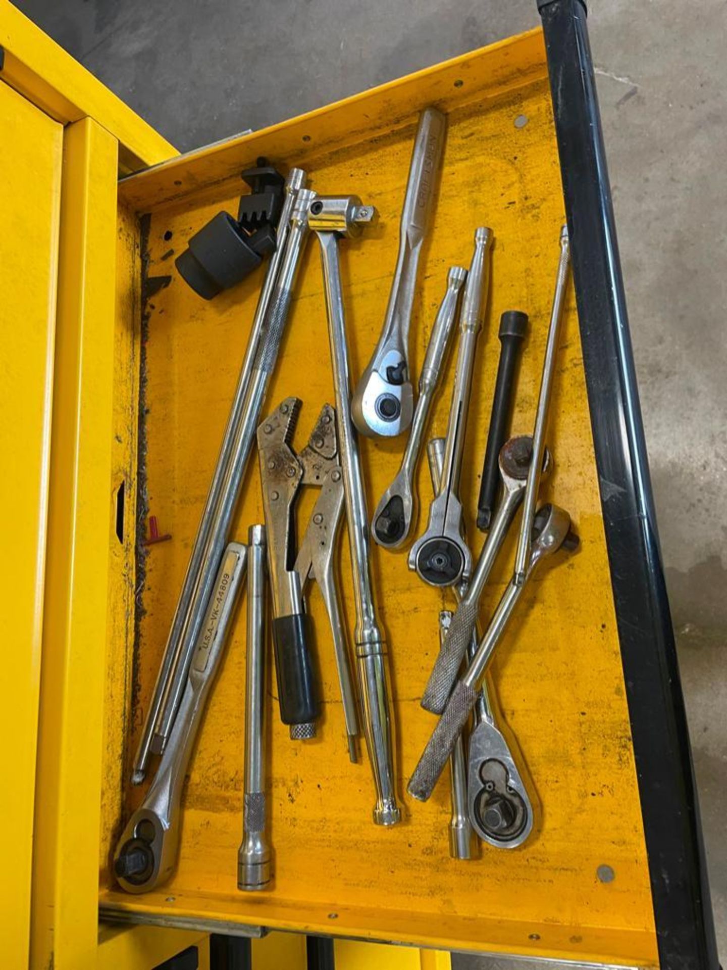 DeWalt Mechanics Tool Box with Contents, Wrenches, Sockets, Plyers, Pipe Wrench, Screwdrivers, etc. - Image 19 of 24