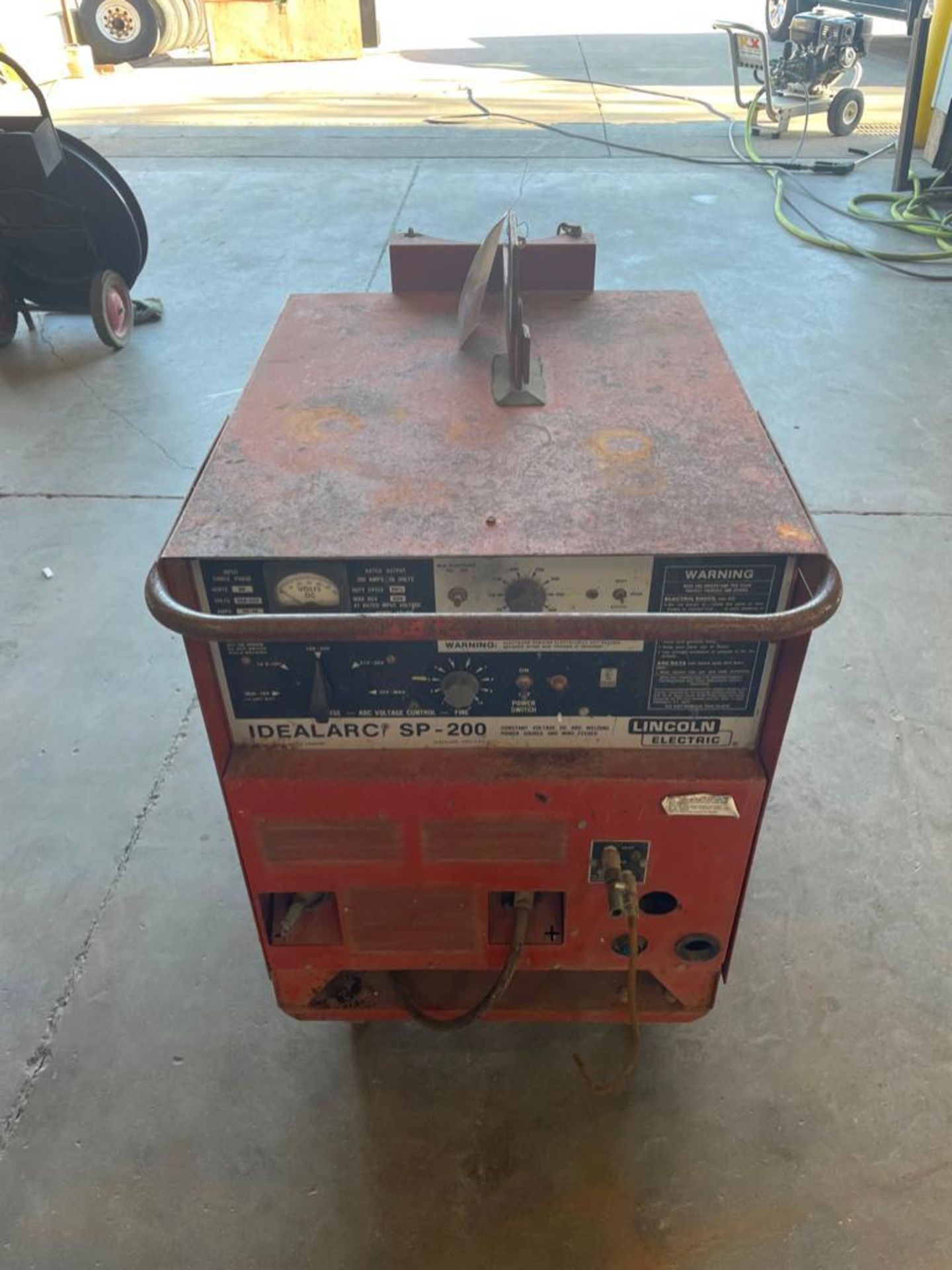 Lincoln Electric Idealarc SP-200 ARC Welder, Single Phase, 60 Hertz, 205/230 Volts, 50 Amps. Located - Image 5 of 6