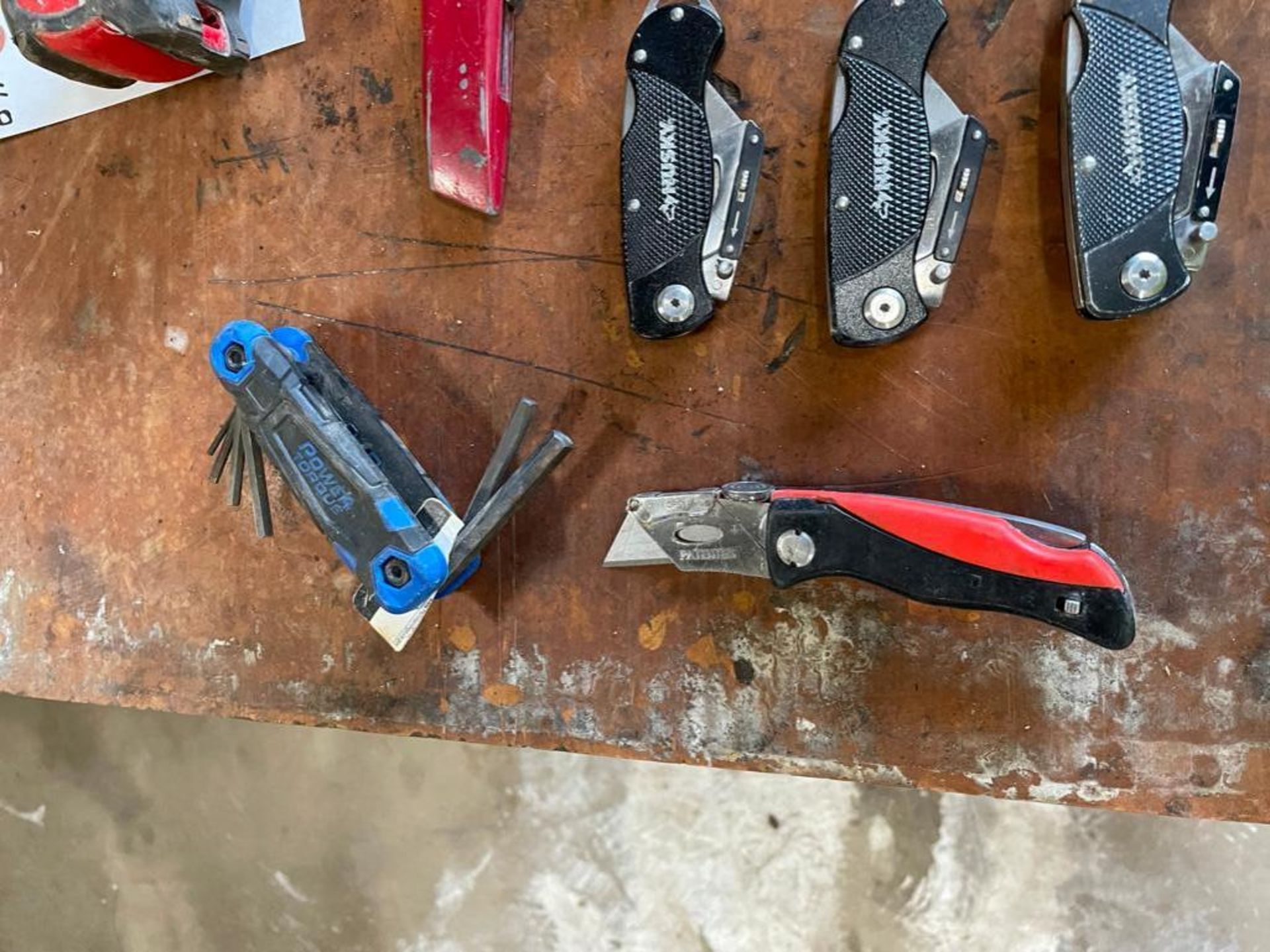 Miscellaneous Cutting Knifes, Staple Gun, Tape Measure & Folding Hexagon Key. Located in Hazelwood, - Image 4 of 5