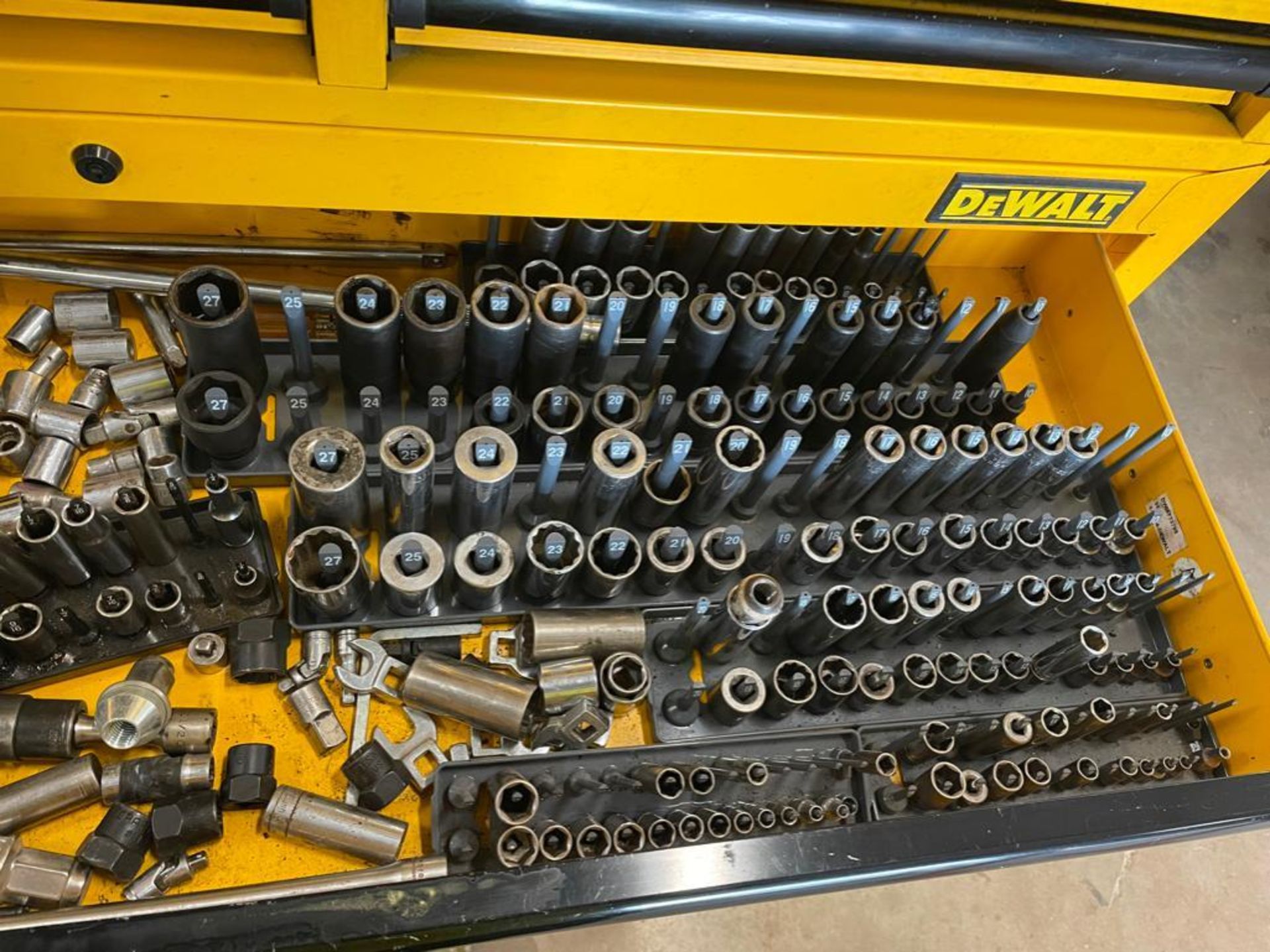 DeWalt Mechanics Tool Box with Contents, Wrenches, Sockets, Plyers, Pipe Wrench, Screwdrivers, etc. - Image 17 of 24