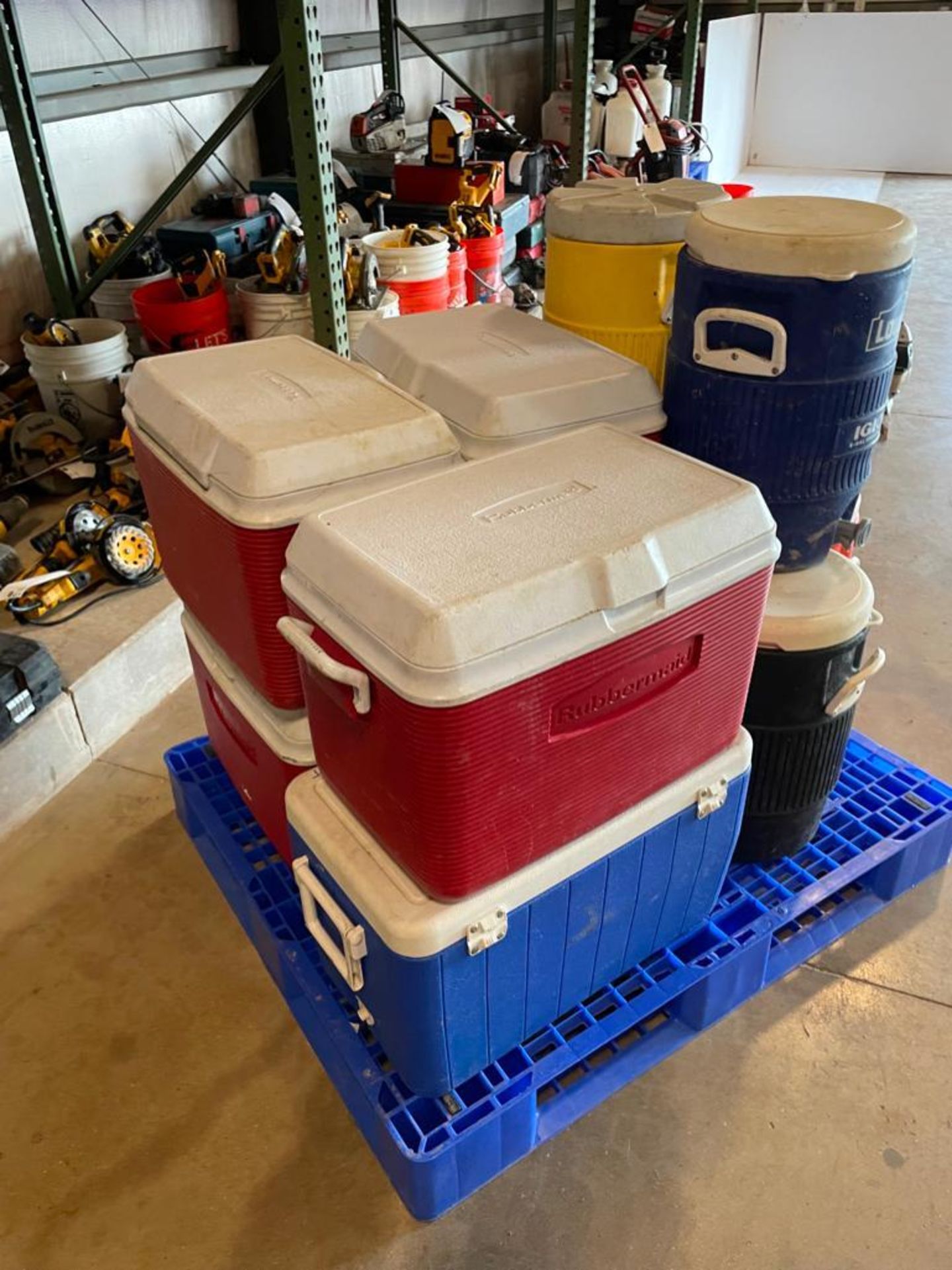 (11) Coolers, Rubbermaid Chest Coolers, Igloo Water Cooler. Located in Hazelwood, MO - Image 5 of 6