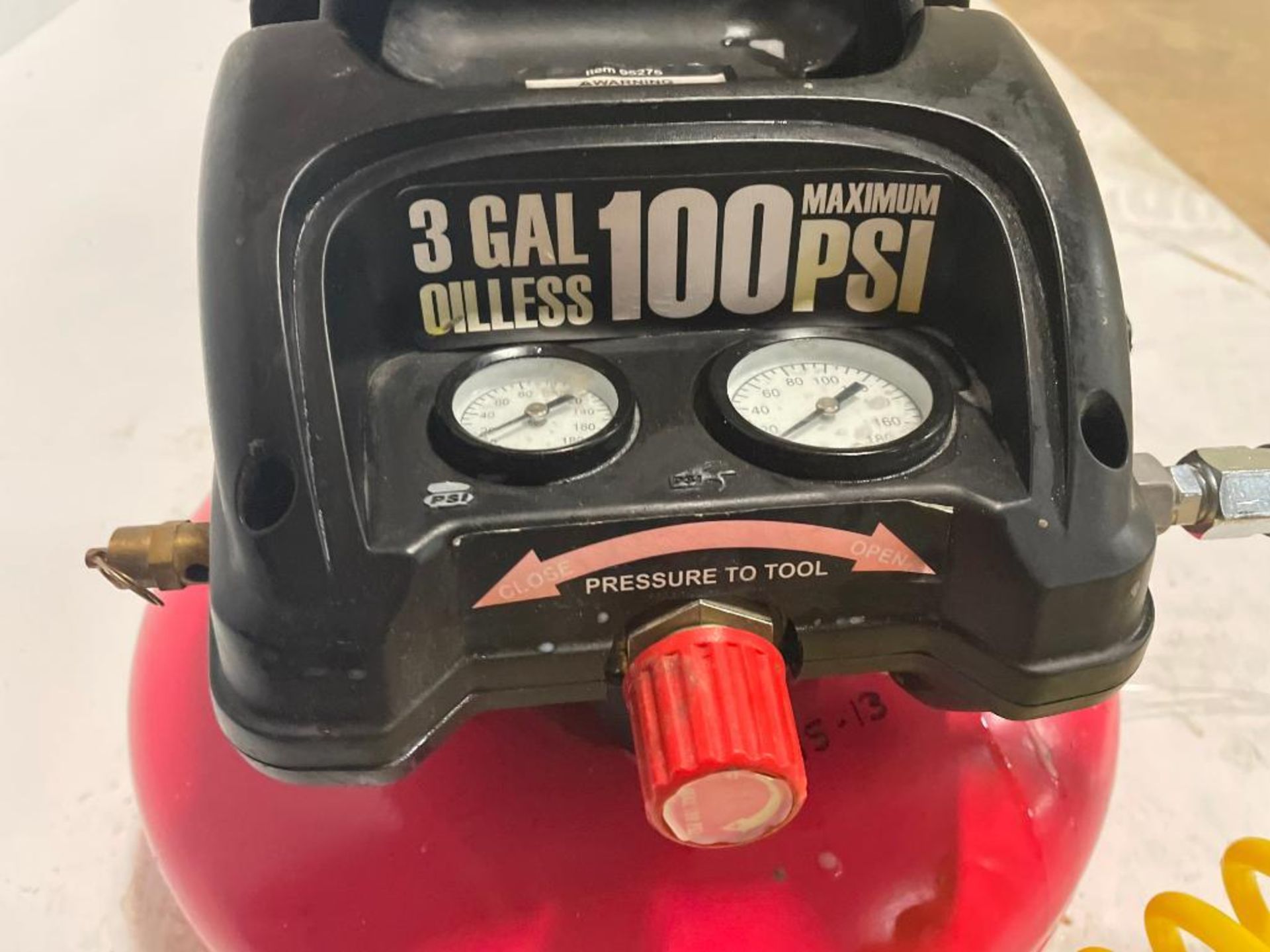 3 Gal Oiless 100 PSI Air Tank. Located in Hazelwood, MO - Image 4 of 6