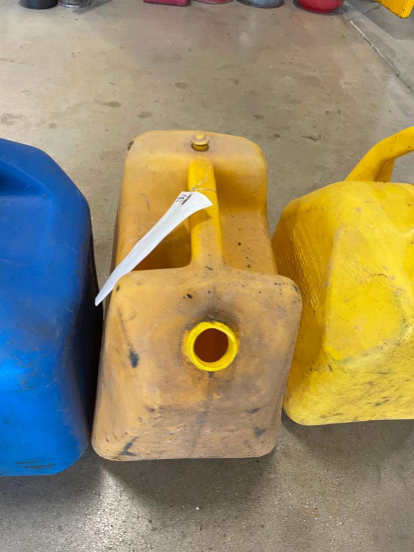 Miscellaneous Plastic Gas Cans. Located in Hazelwood, MO - Image 3 of 4