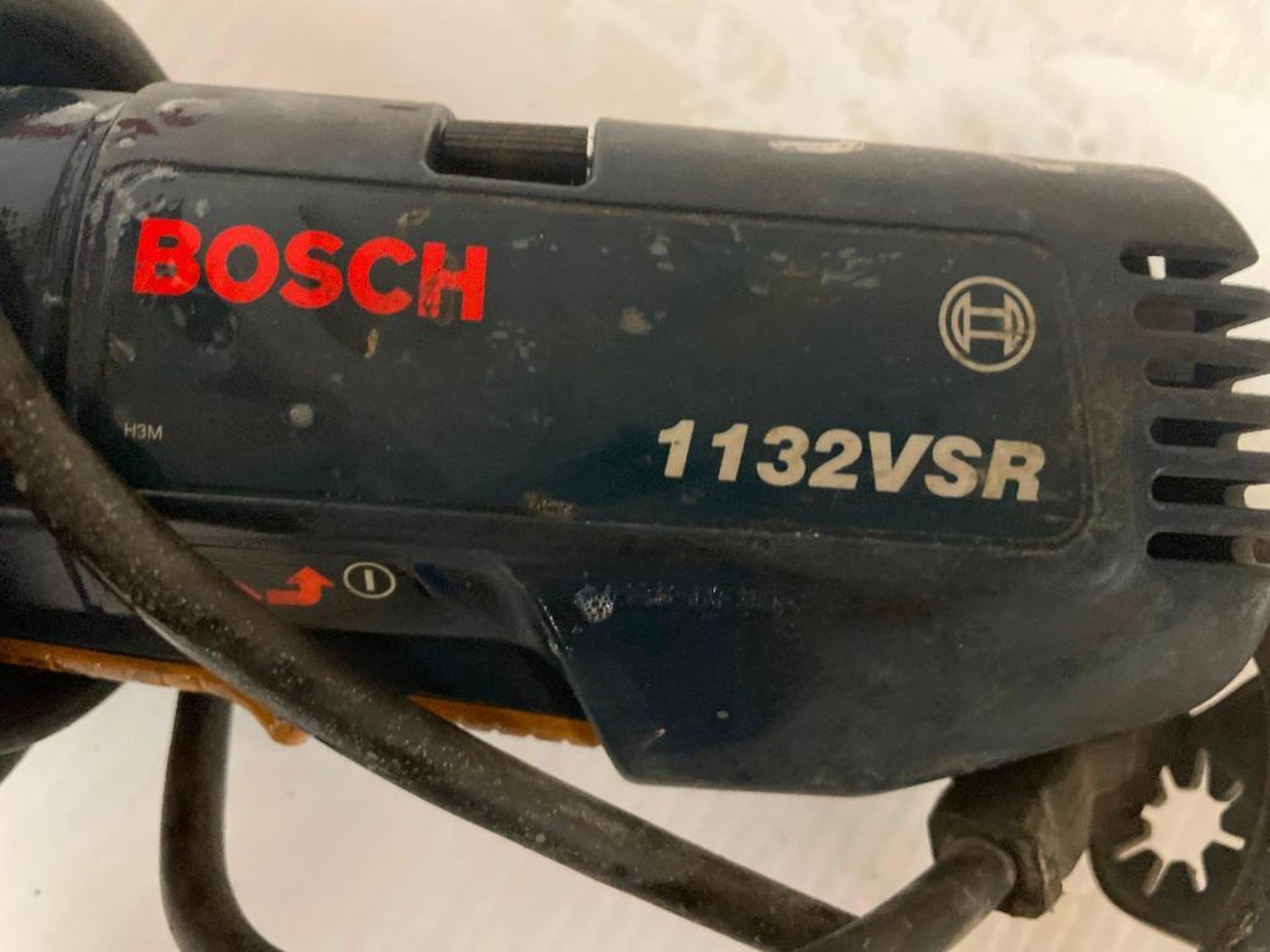 Bosh 1132VSR Angle Drill & Wagner Heat Gun. Located in Hazelwood, MO - Image 5 of 5