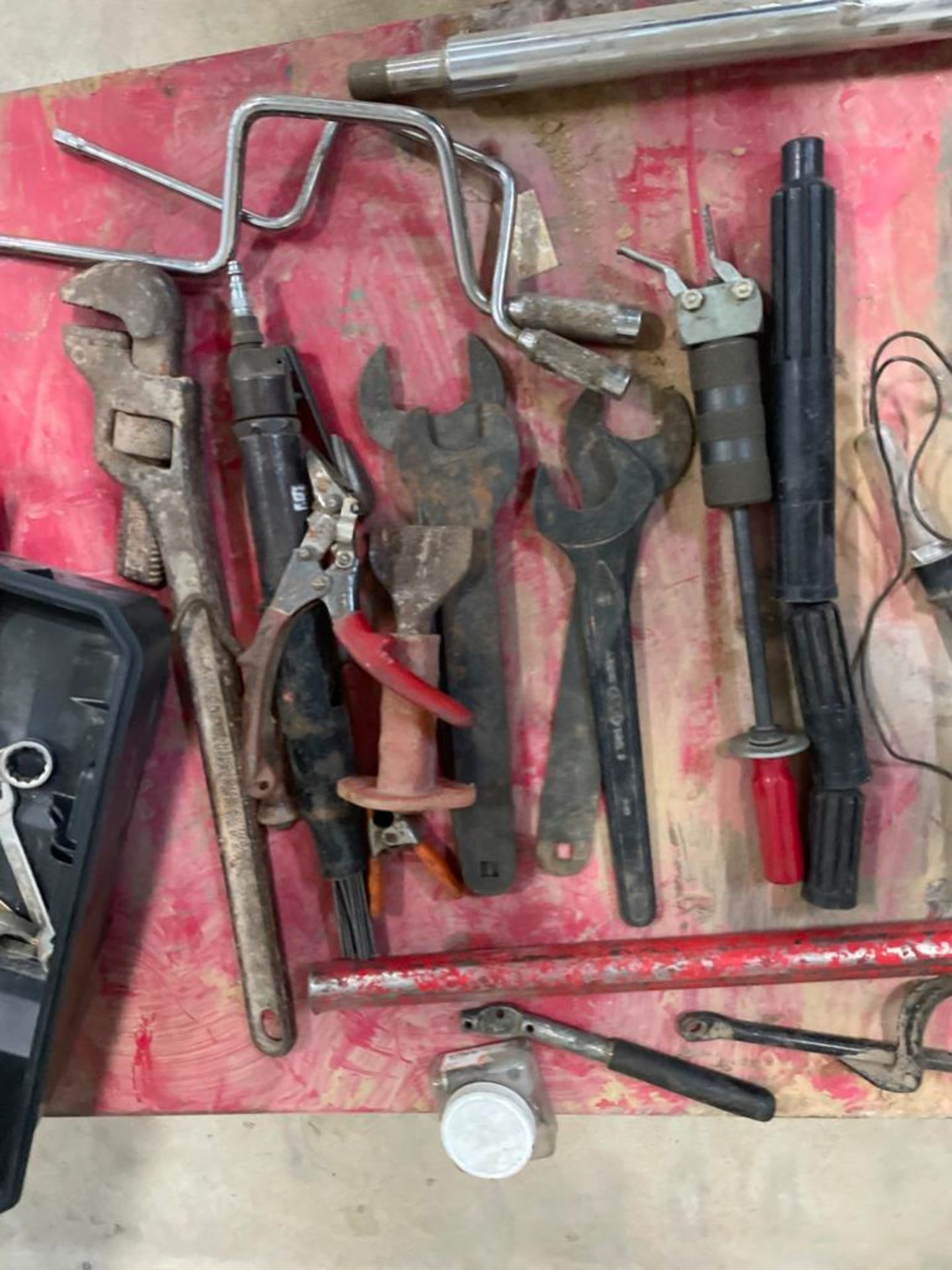 Miscellaneous Tools in Tool Box. Located in Hazelwood, MO - Image 10 of 10