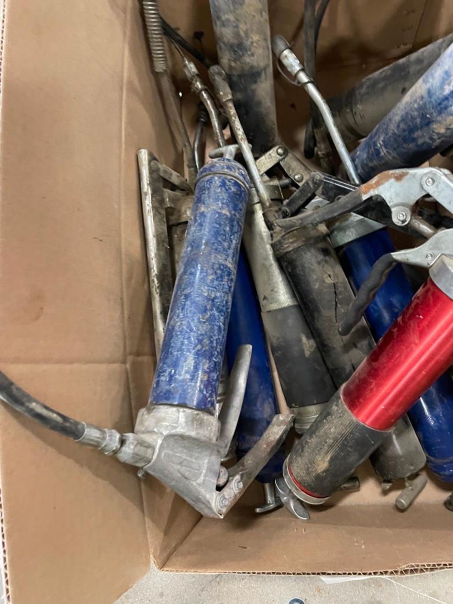 Box of Miscellaneous Grease Guns. Located in Hazelwood, MO - Image 5 of 5